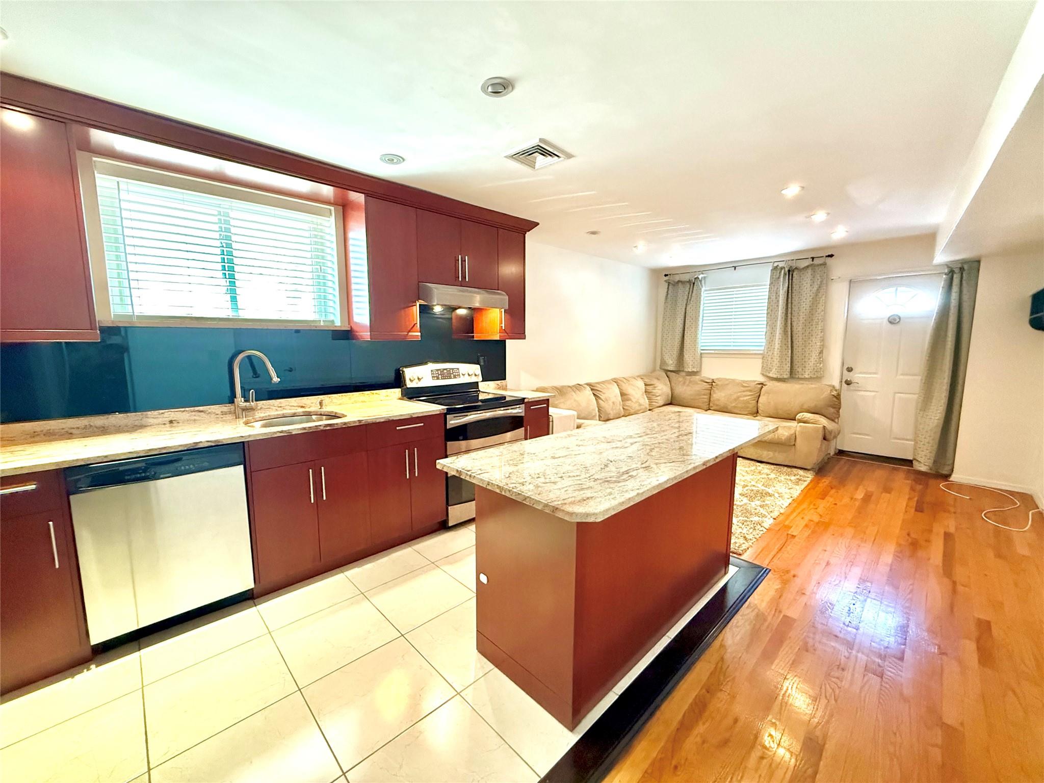 #1 photo, 32 Elissa Lane, Yonkers , NY 10710