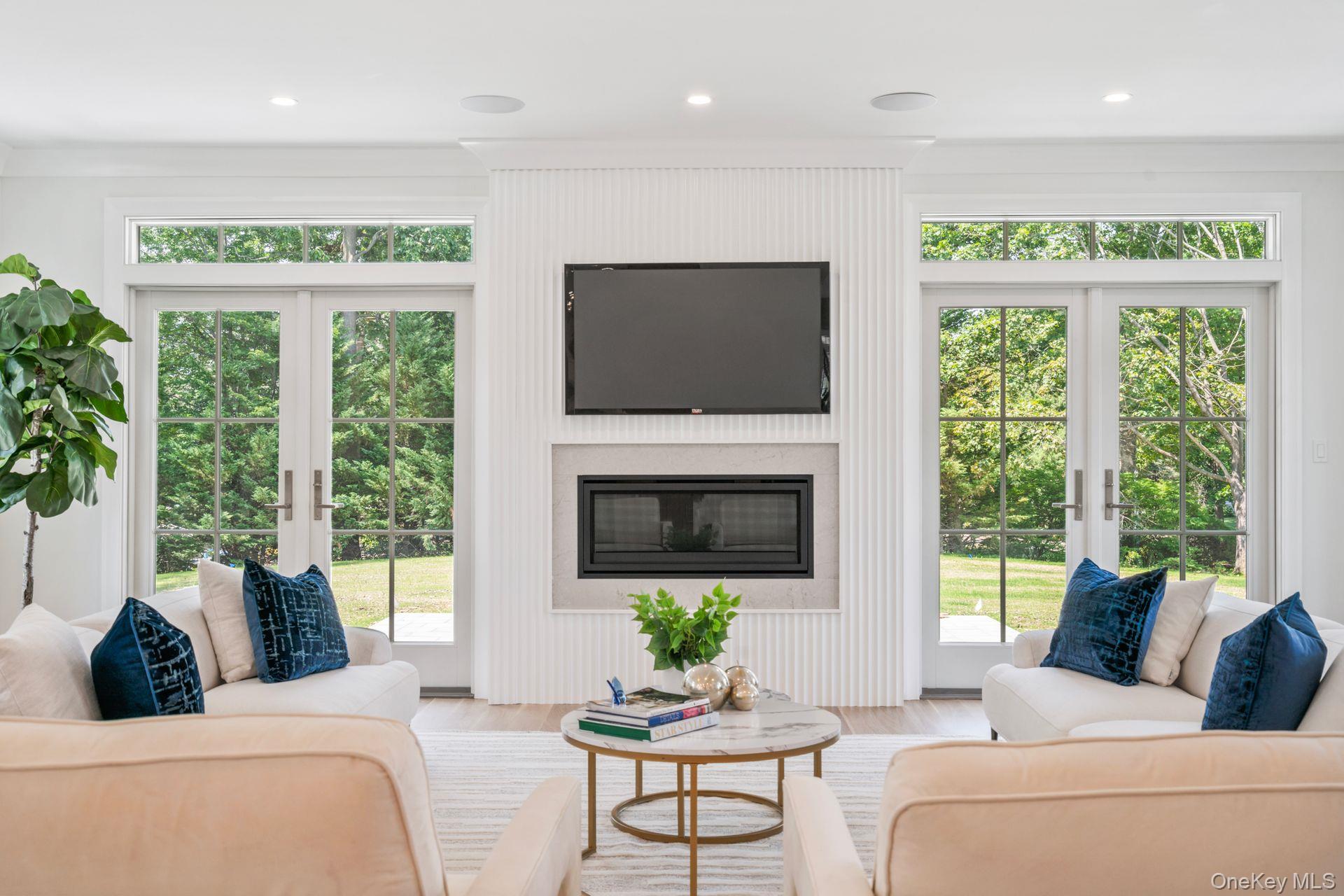 #8 photo, 10 Threepence Drive, Melville , NY 11747