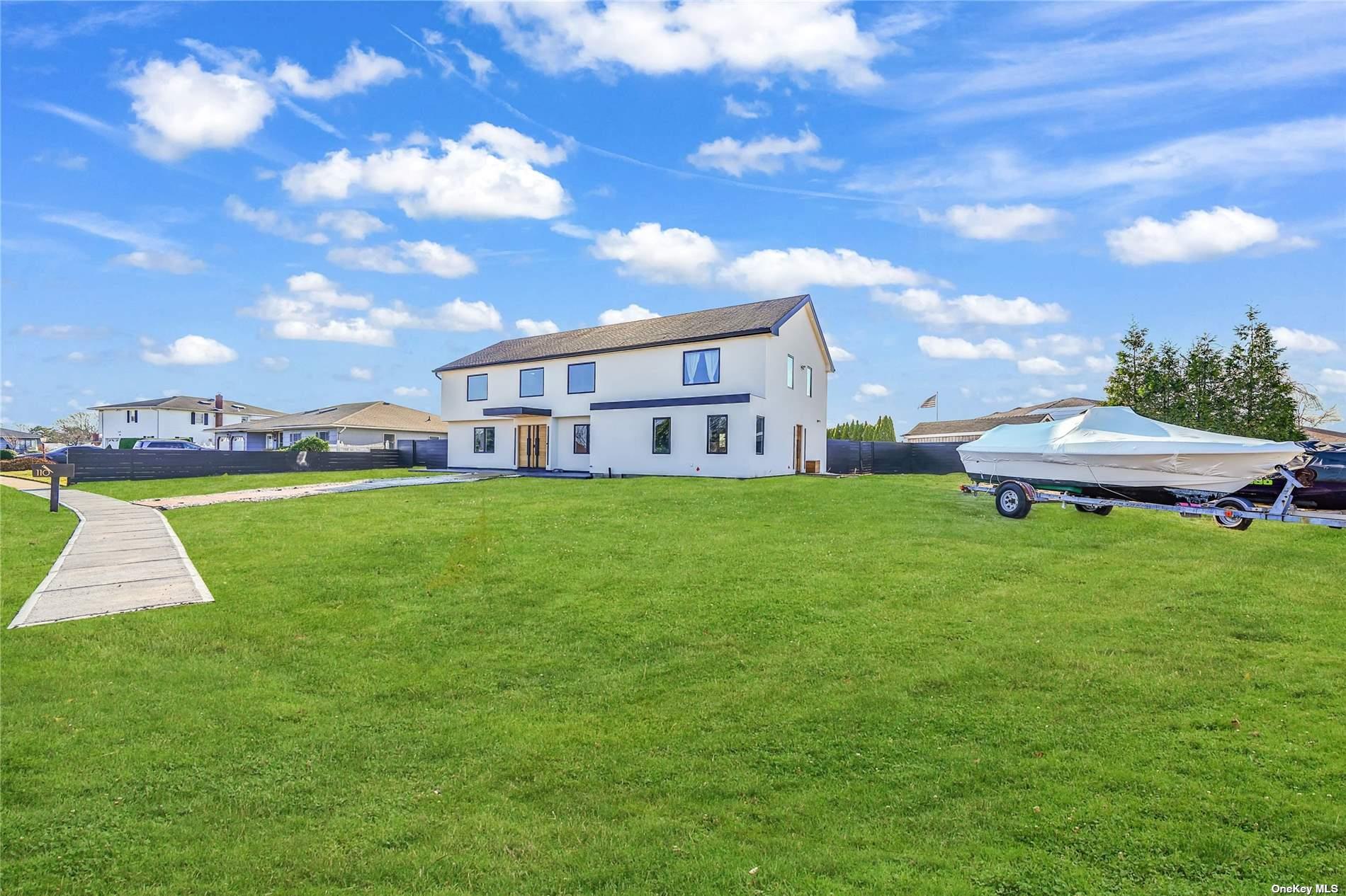 #2 photo, 110 Schooner Lane, サフォーク郡 Copiague , NY 11726