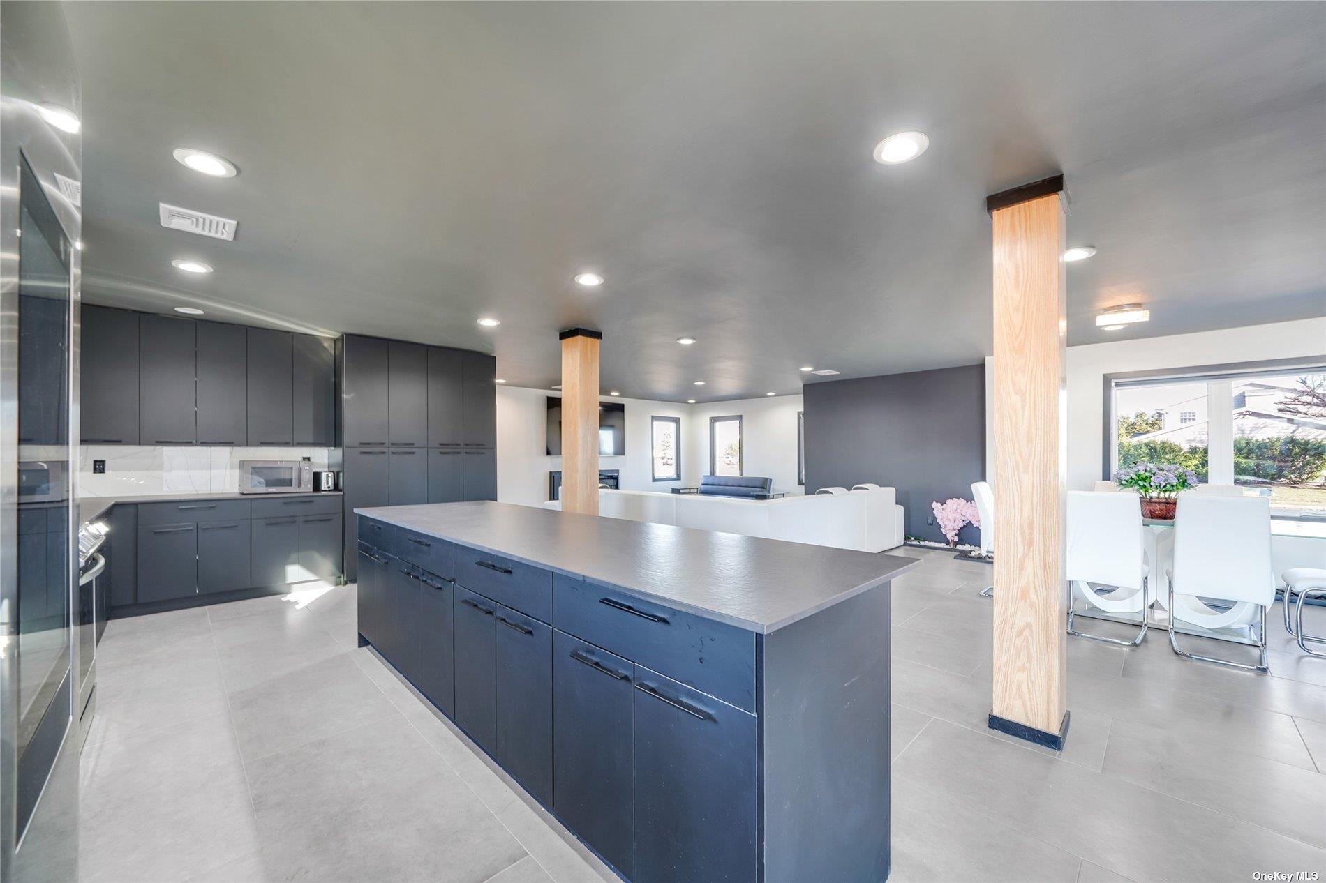 #9 photo, 110 Schooner Lane, サフォーク郡 Copiague , NY 11726