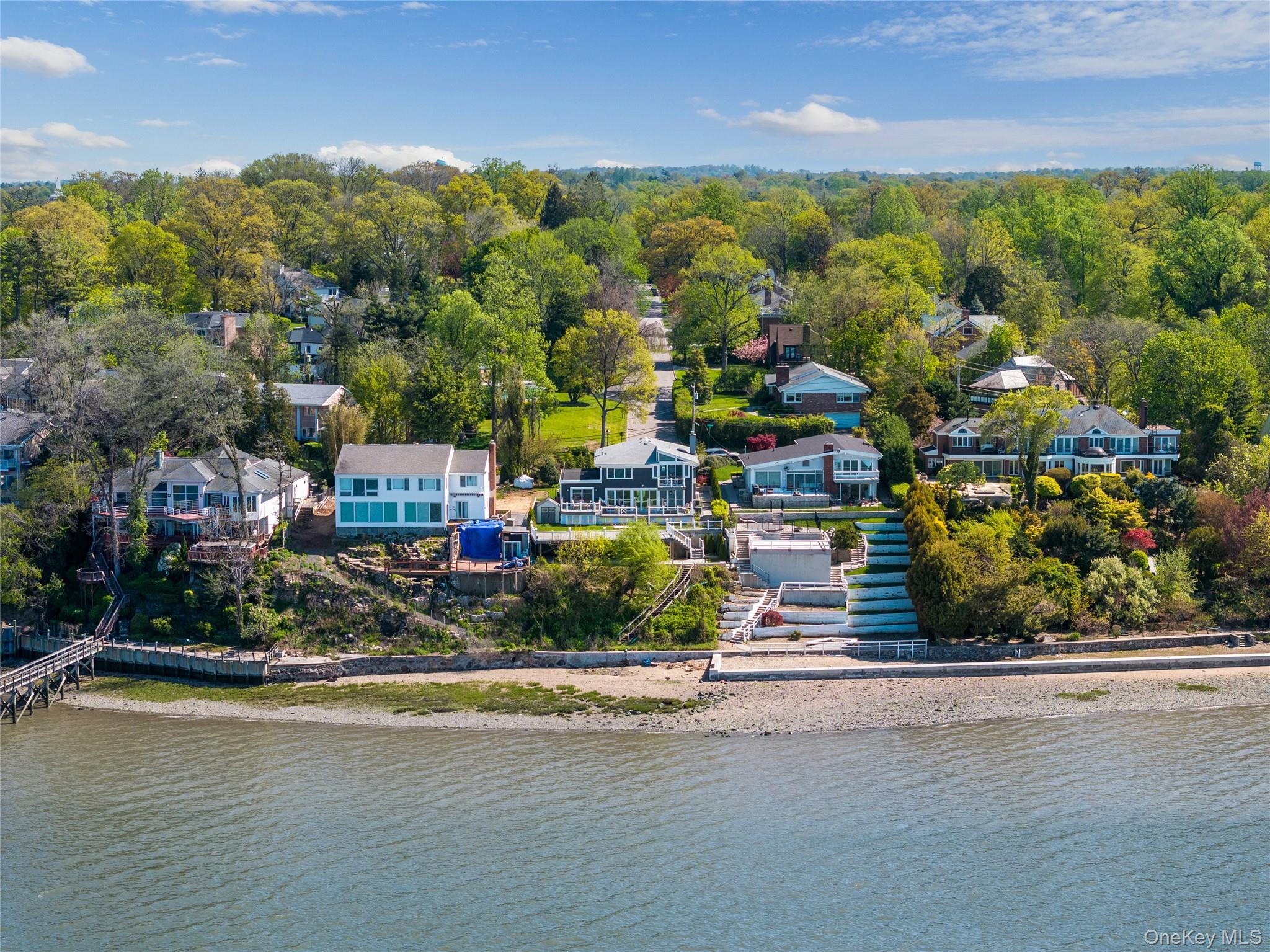 #15 photo, 14 Shorecliff Place, ナッソー郡 Great Neck , NY 11023