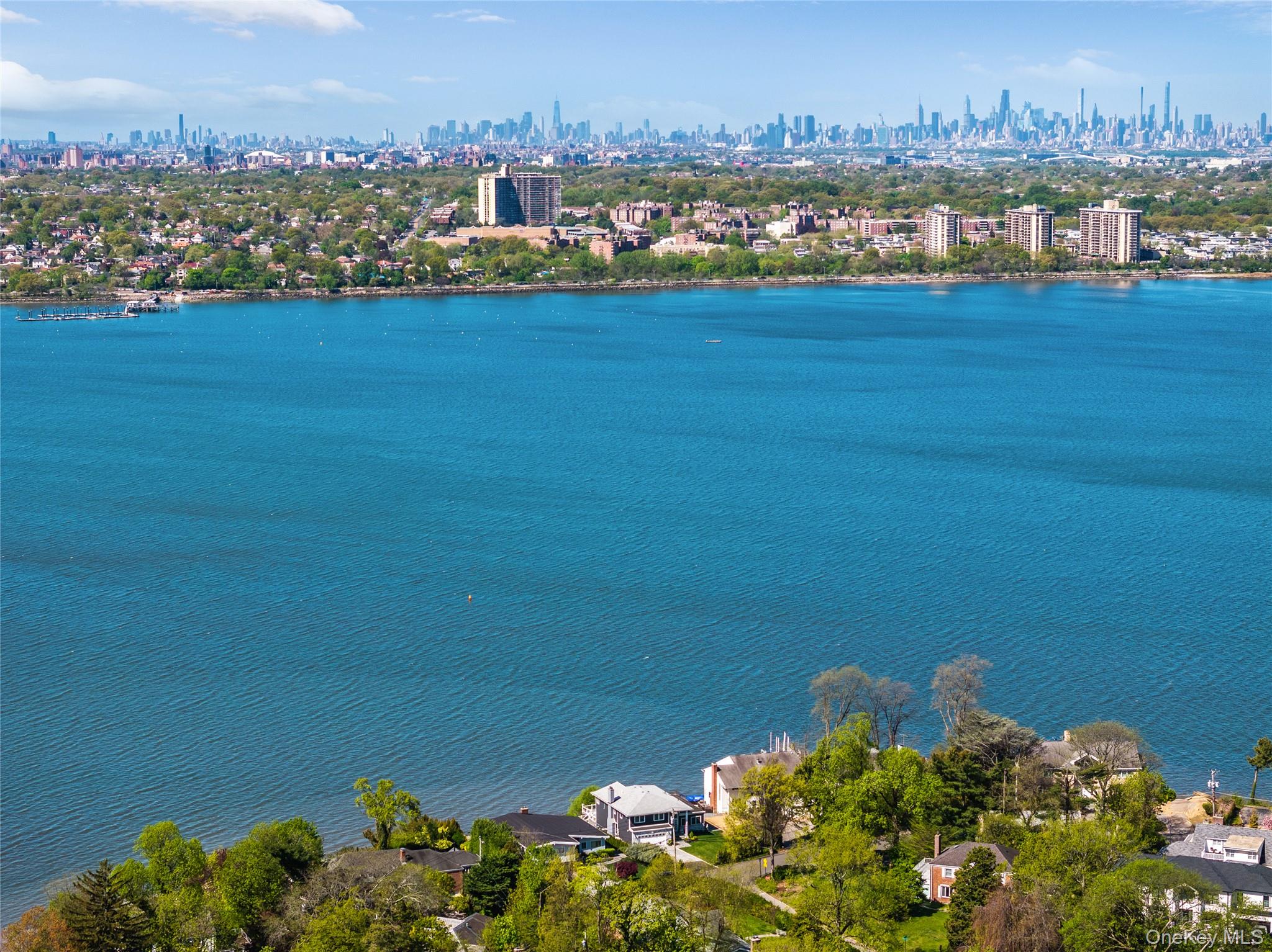 #16 photo, 14 Shorecliff Place, ナッソー郡 Great Neck , NY 11023