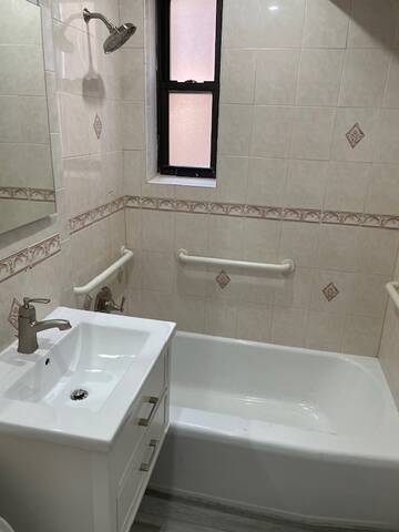 #1 photo, #10  East 43rd STREET 5E, Little Caribbean , NY 11203