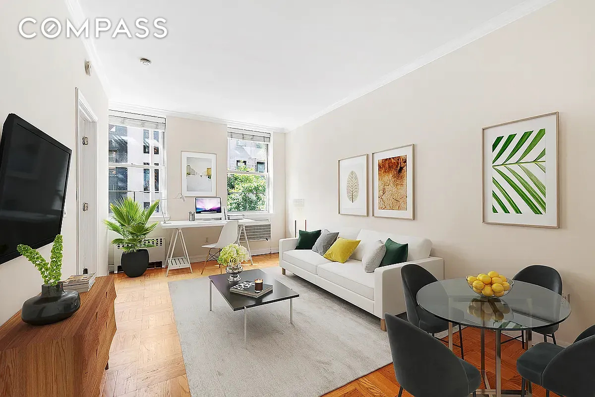 #1 photo, 335 E 54th Street, Midtown East , NY 10022