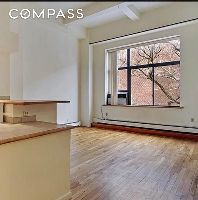 #1 photo, 130 Barrow Street, West Village , NY 10014