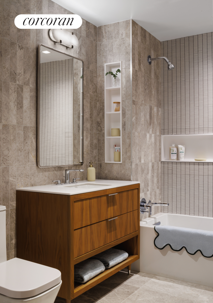 #13 photo, 428 W 19TH Street, マンハッタン Chelsea , NY 10011