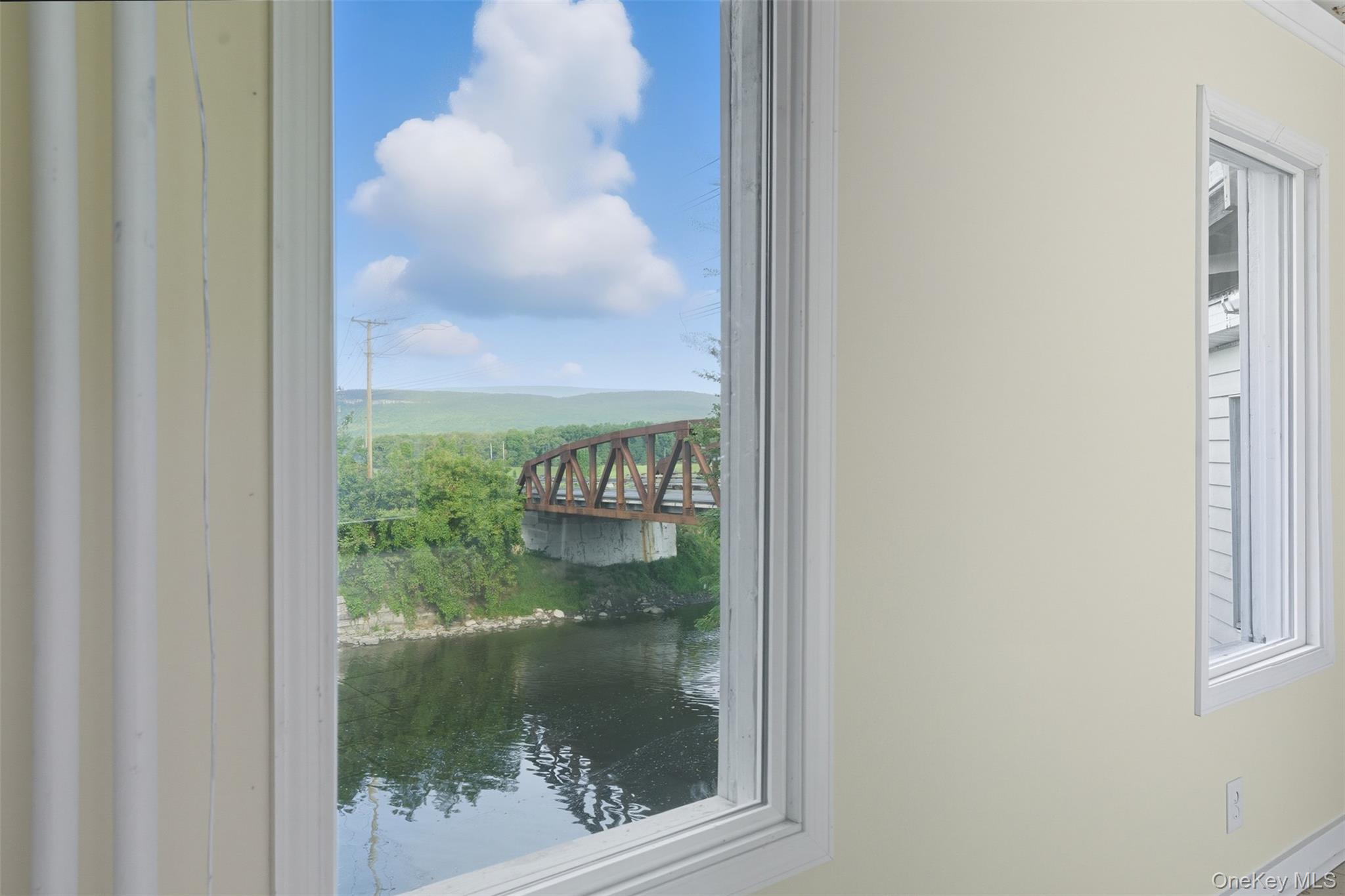 #12 photo, 1-3 Water Street, New Paltz , NY 12561