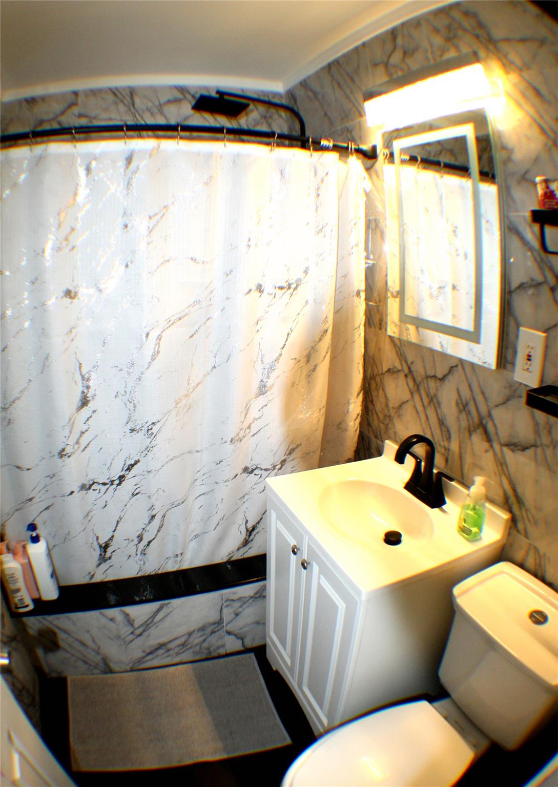 #11 photo, 112-24 Northern Boulevard, クイーンズ区 Corona , NY 11368