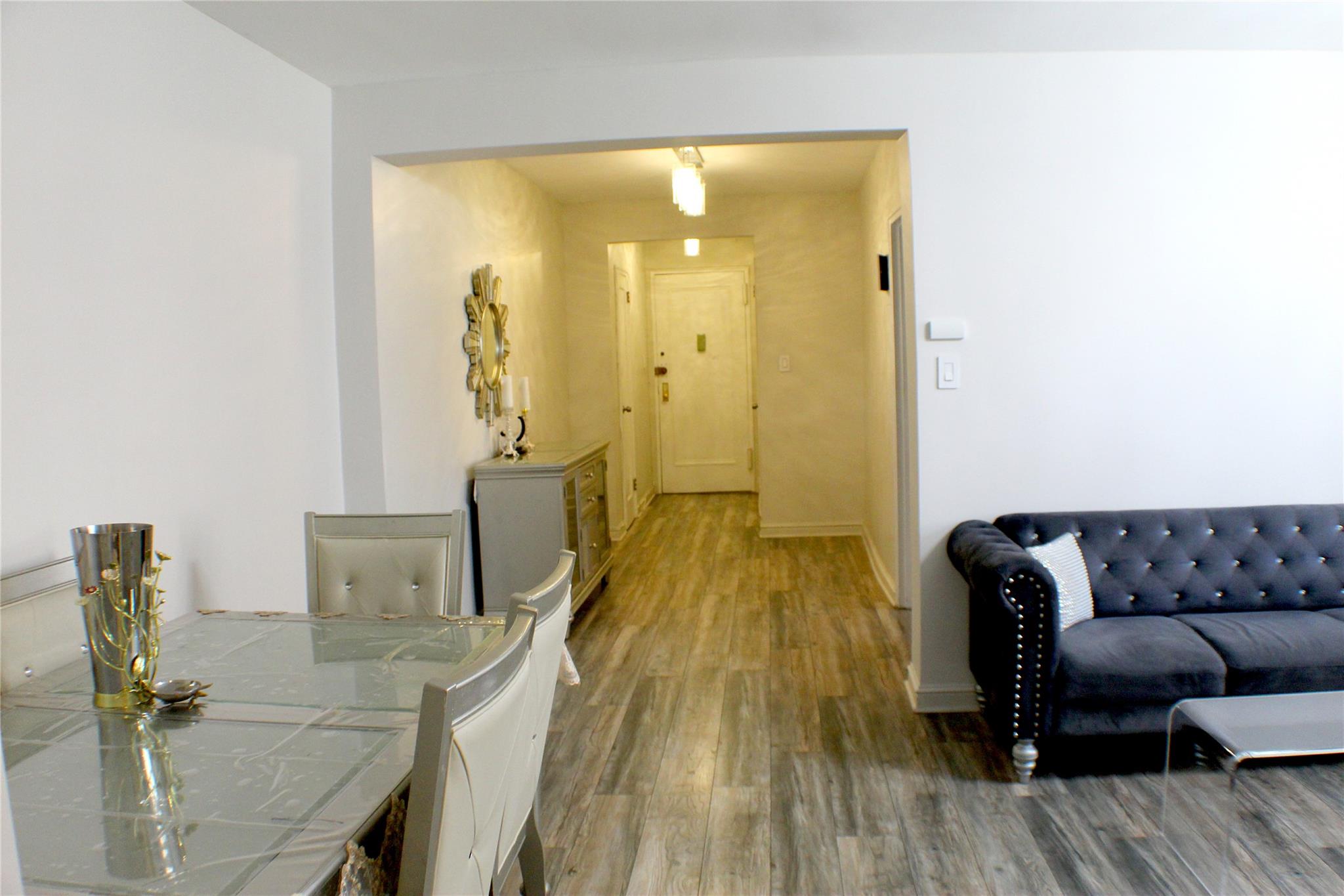 #3 photo, 112-24 Northern Boulevard, クイーンズ区 Corona , NY 11368