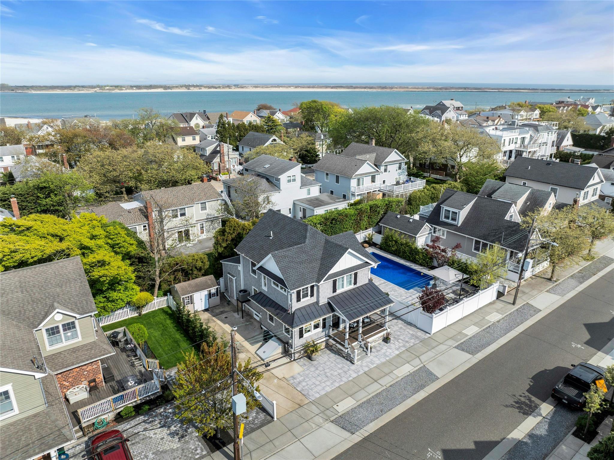 #3 photo, 70 Inwood Avenue, ナッソー郡 Point Lookout , NY 11569