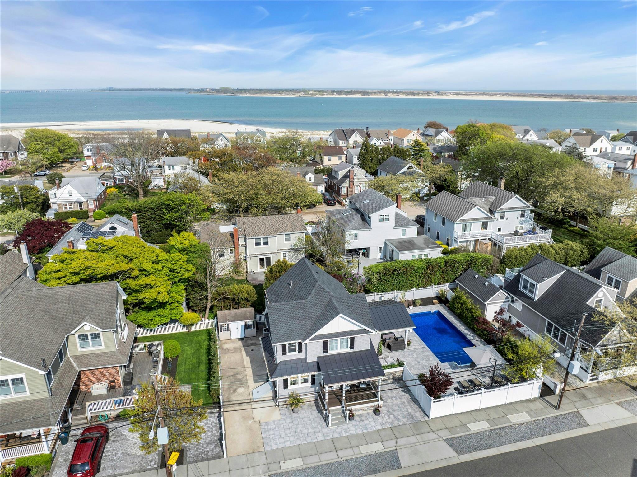 #5 photo, 70 Inwood Avenue, ナッソー郡 Point Lookout , NY 11569