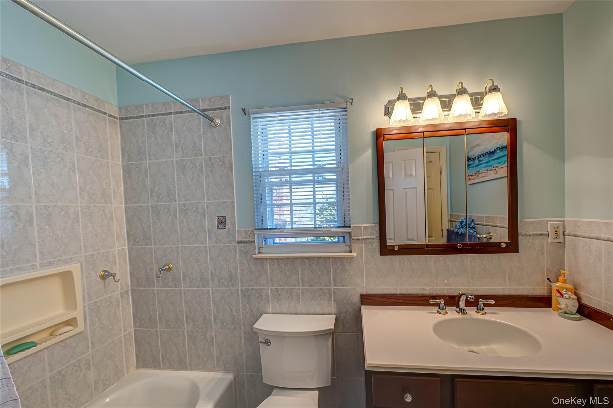 #19 photo, 20 Bayview Road, サフォーク郡 Amityville , NY 11701