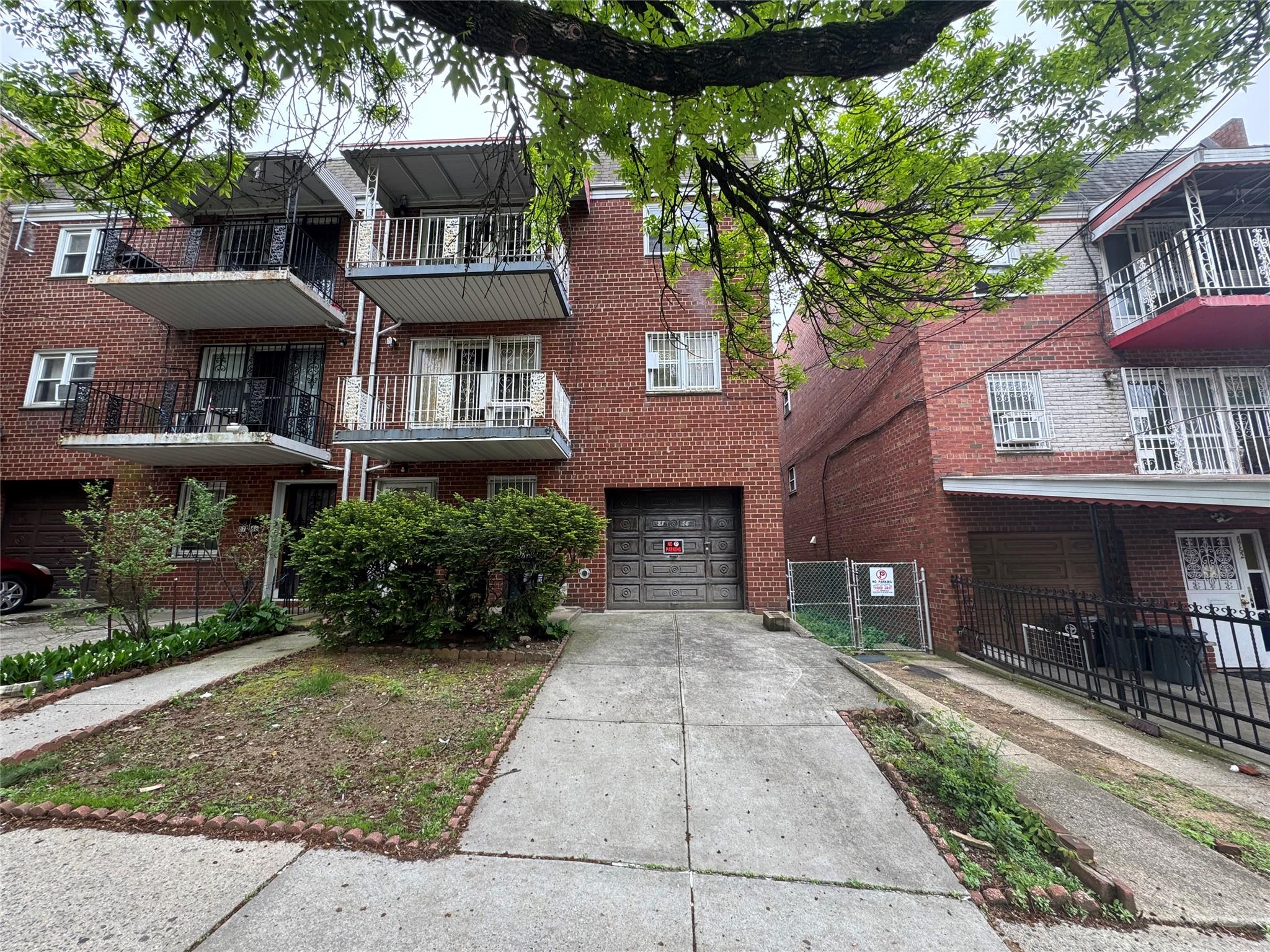 #3 photo, 87-66 52 Avenue, Elmhurst , NY 11373