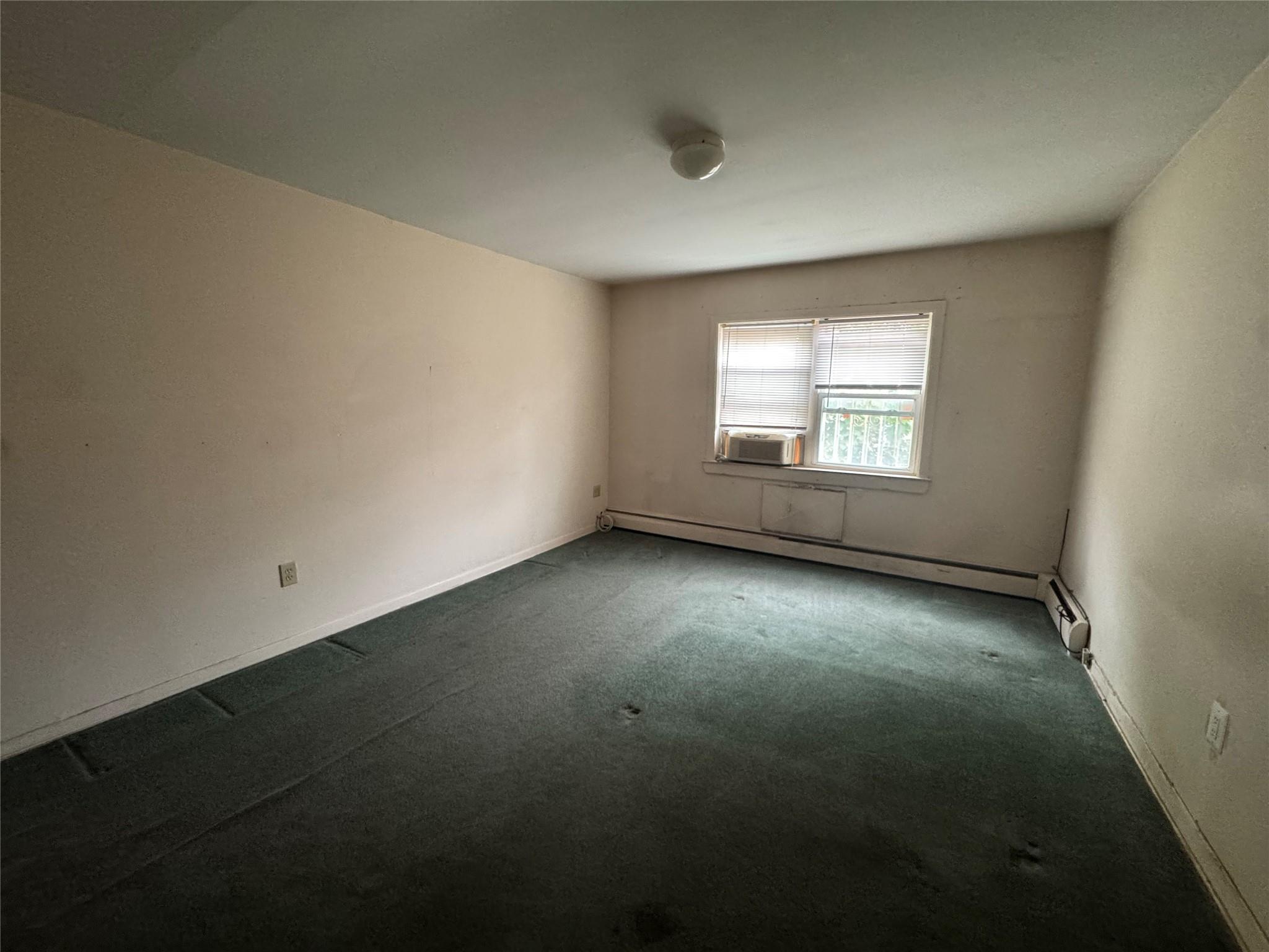 #8 photo, 87-66 52 Avenue, Elmhurst , NY 11373