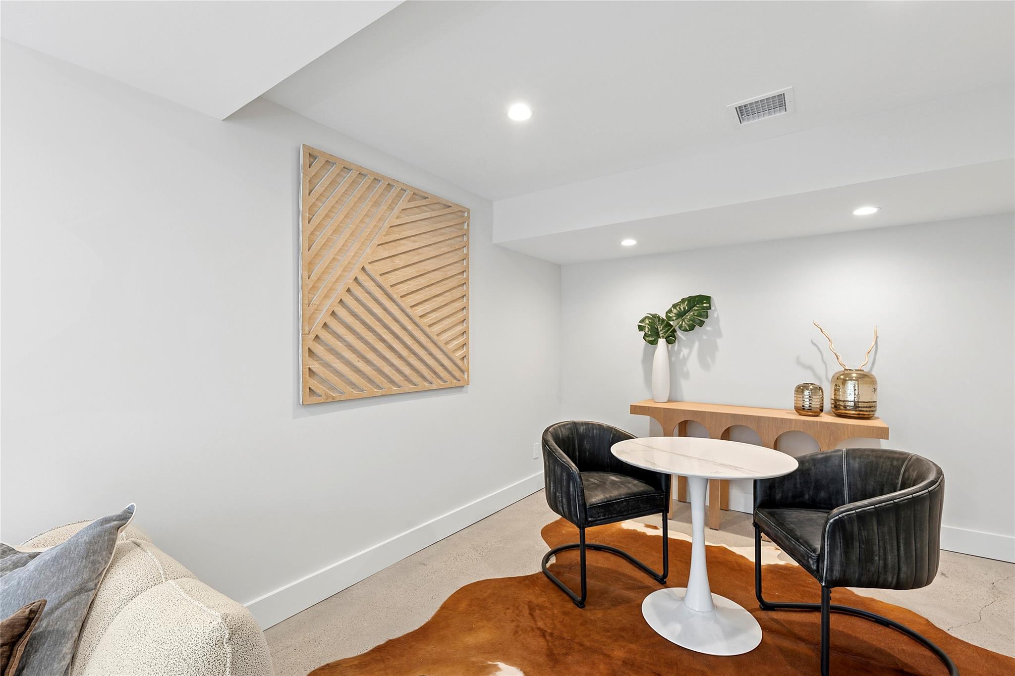 #12 photo, 20 Boatheaders Lane, East Hampton , NY 11937