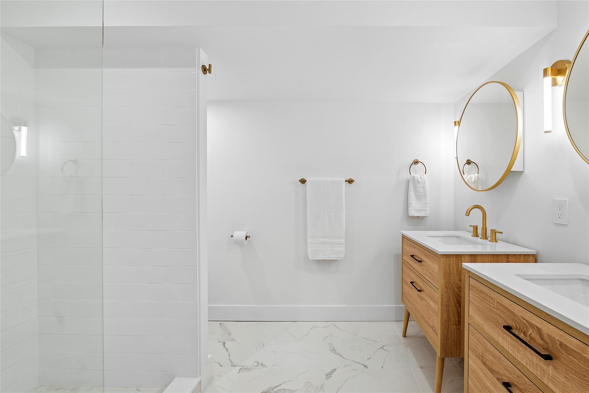 #14 photo, 20 Boatheaders Lane, East Hampton , NY 11937