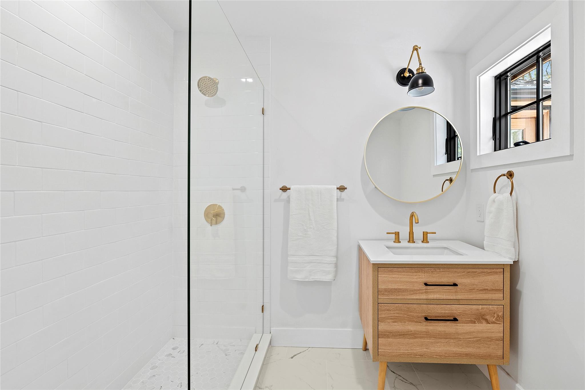 #8 photo, 20 Boatheaders Lane, East Hampton , NY 11937