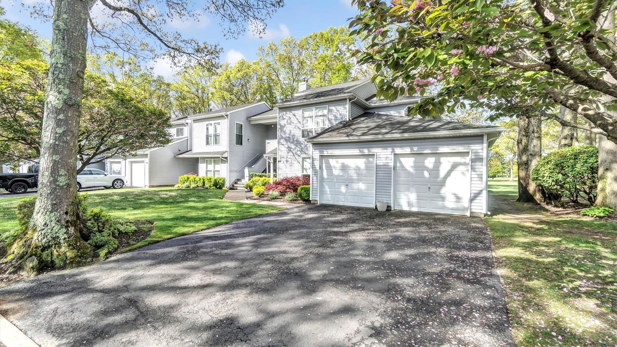 #1 photo, 54 Lakeview Drive, Manorville , NY 11949