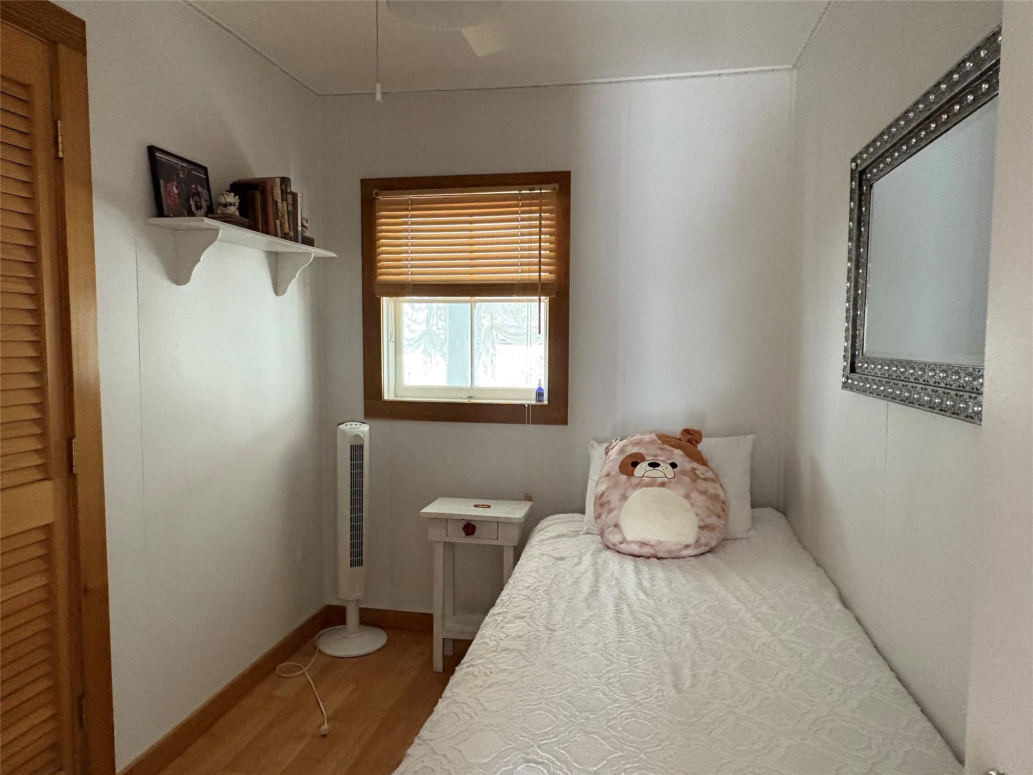 #10 photo, 177 Wilmot, Ocean Beach , NY 11770