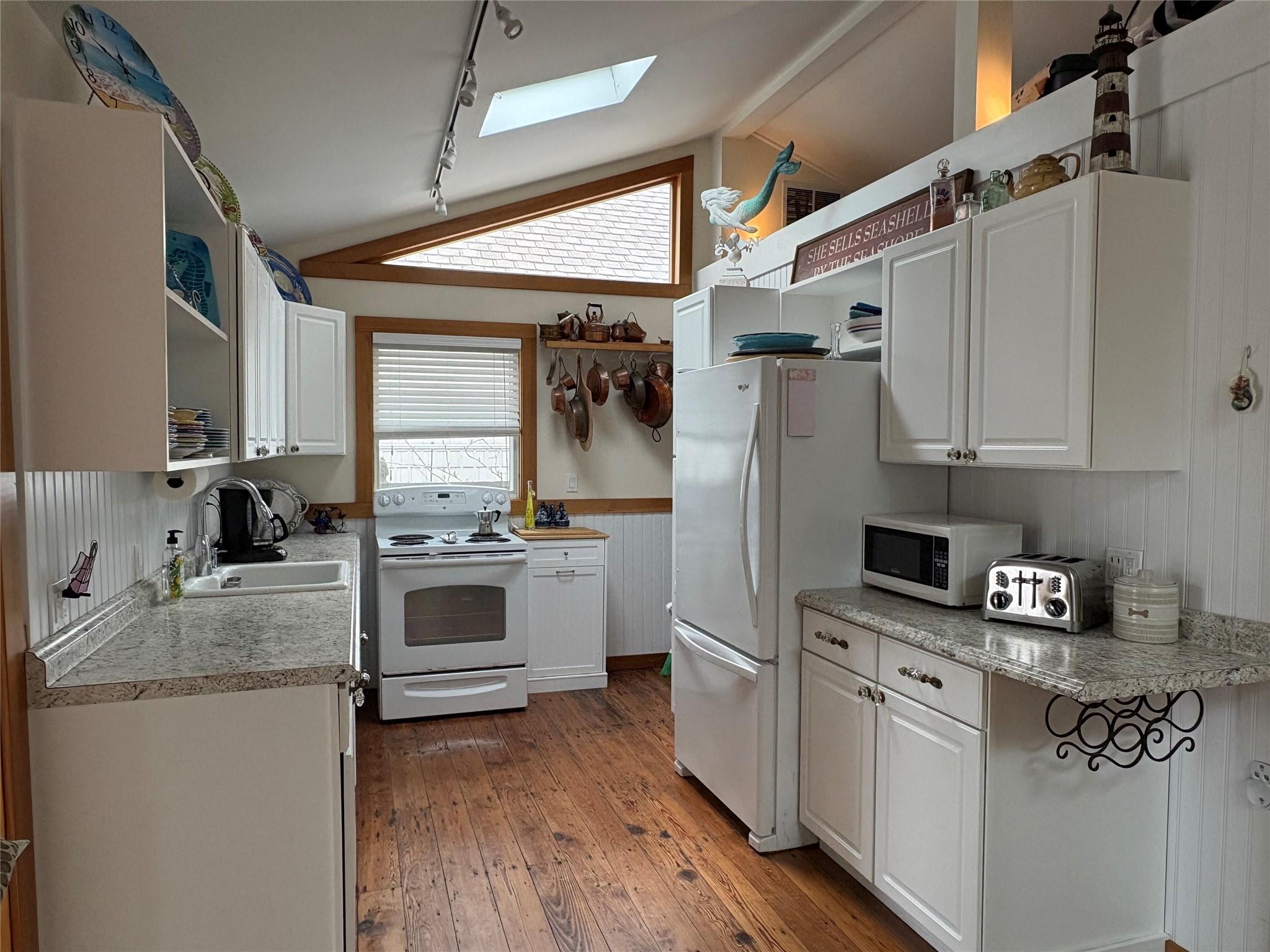 #3 photo, 177 Wilmot, Ocean Beach , NY 11770