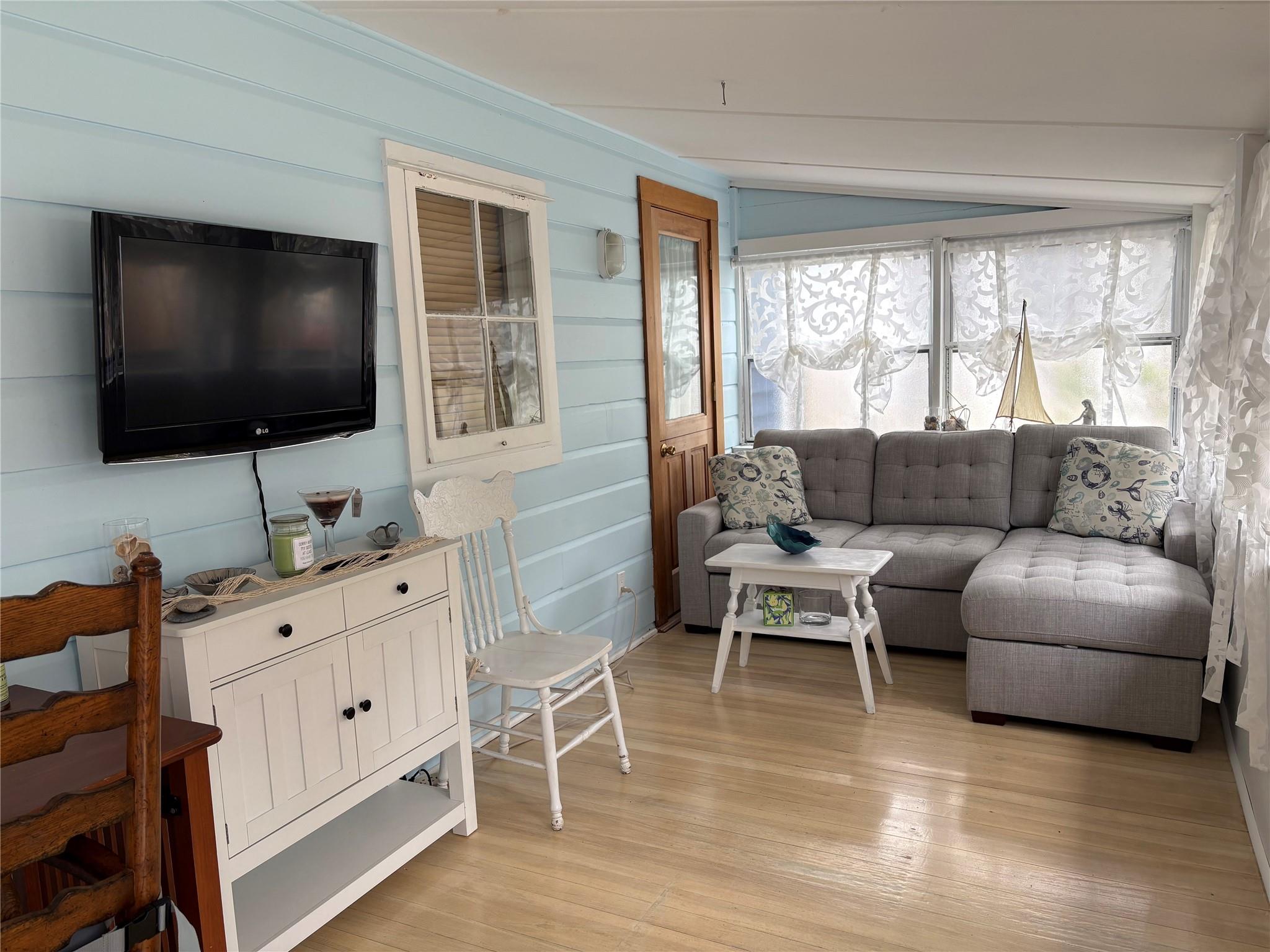 #5 photo, 177 Wilmot, Ocean Beach , NY 11770