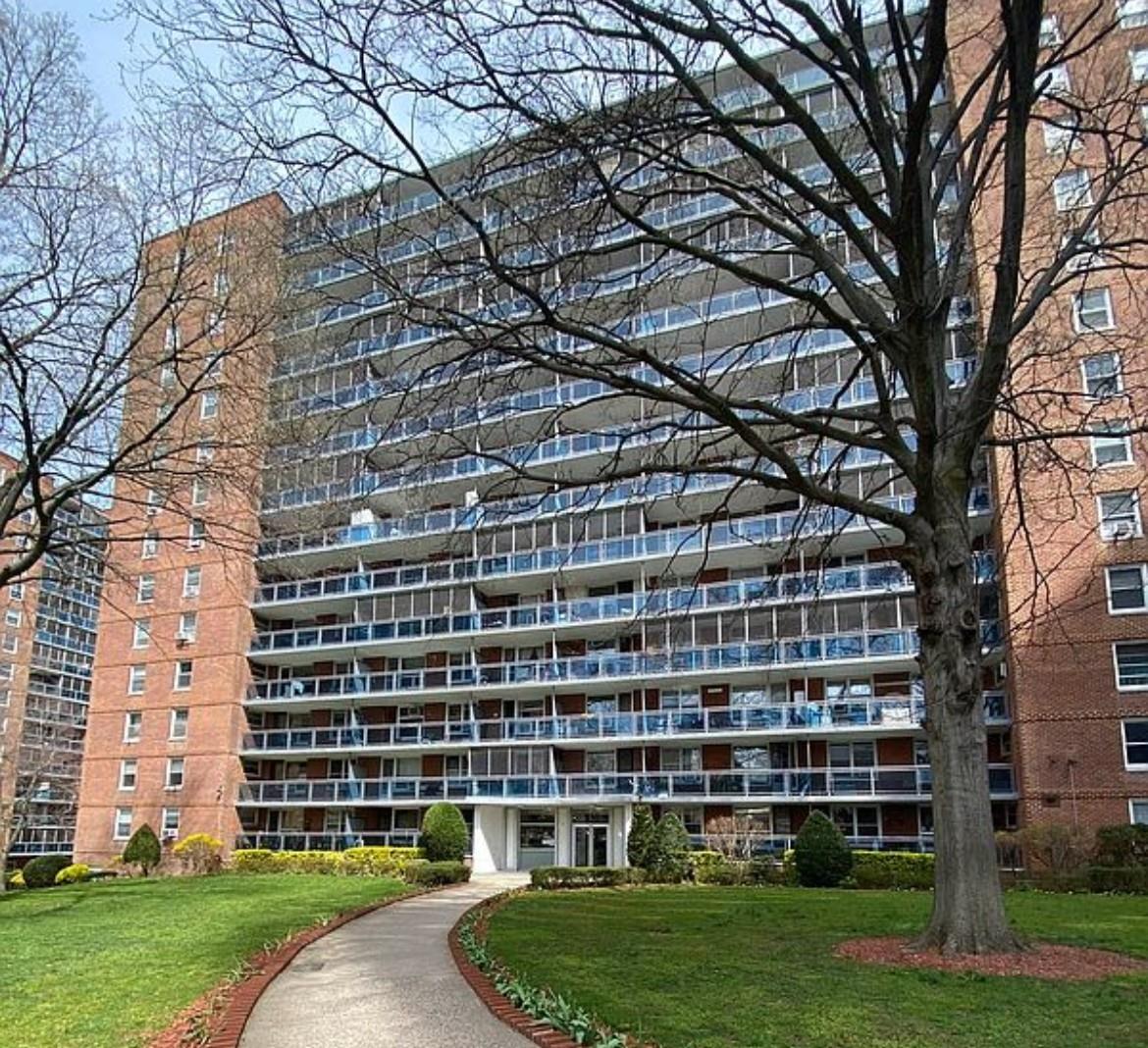 #1 photo, 98-05 63 Road, クイーンズ区 Rego Park , NY 11374