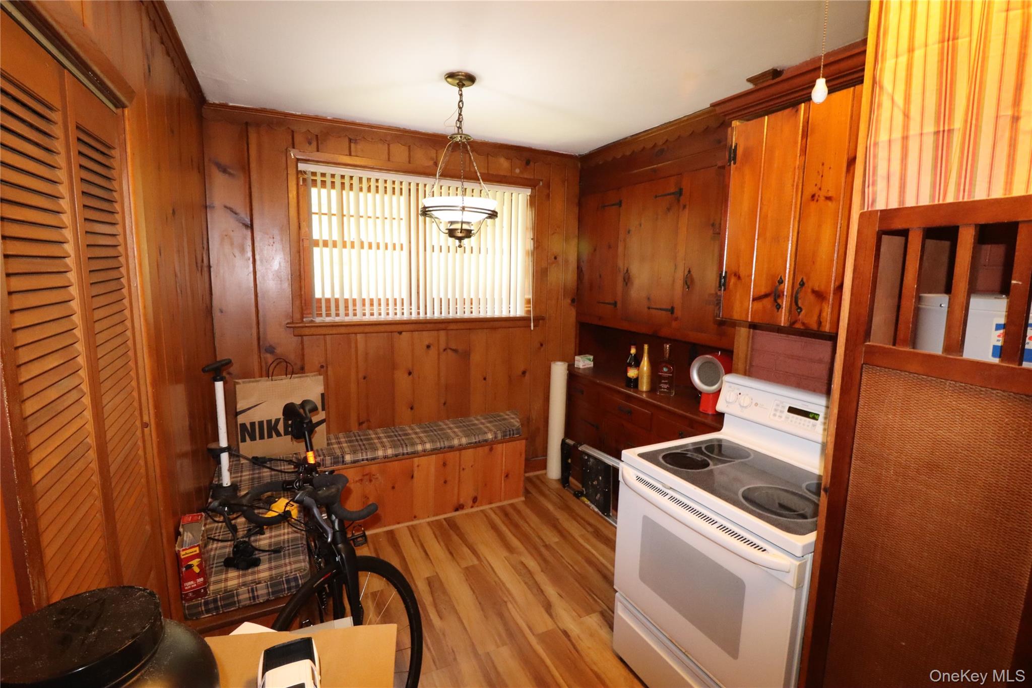 #5 photo, 215 Overland Road, Mahopac , NY 10541