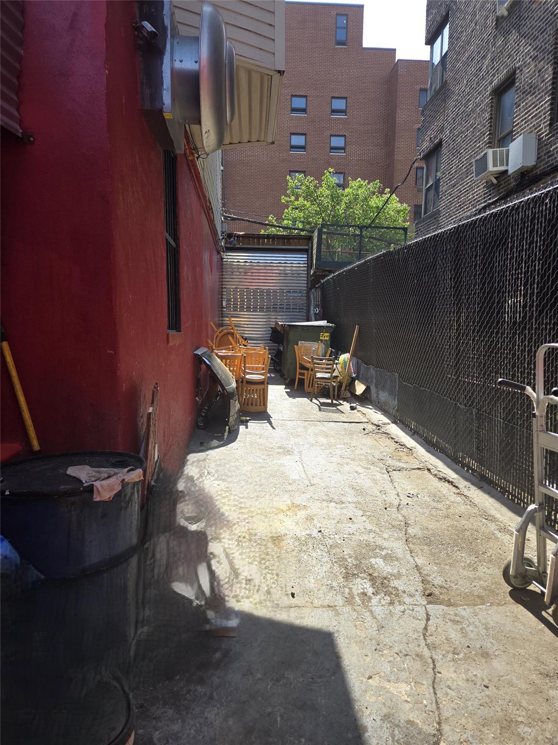 #11 photo, 1967 Washington Avenue, ブロンクス区 Bronx , NY 10457