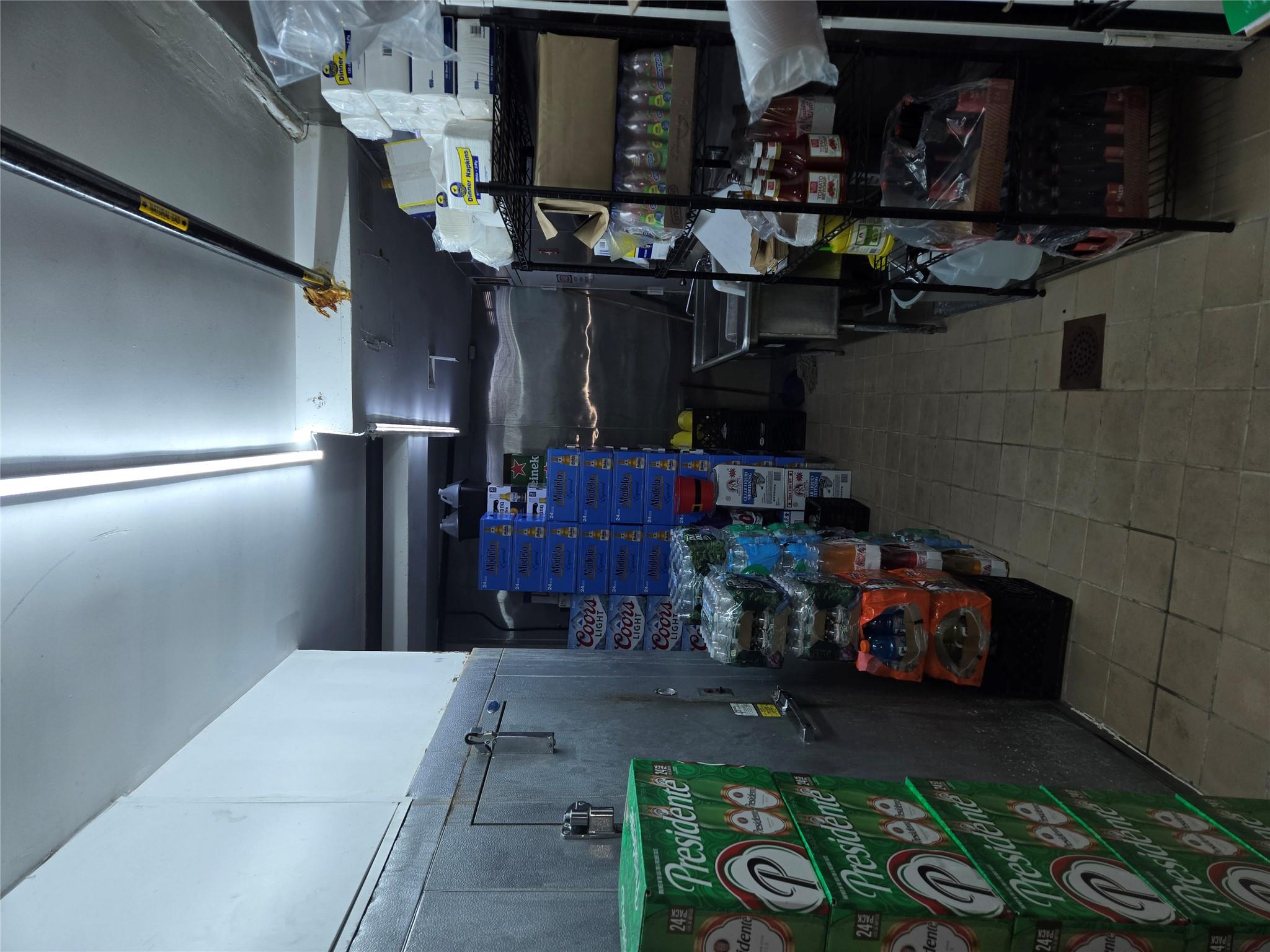 #14 photo, 1967 Washington Avenue, ブロンクス区 Bronx , NY 10457