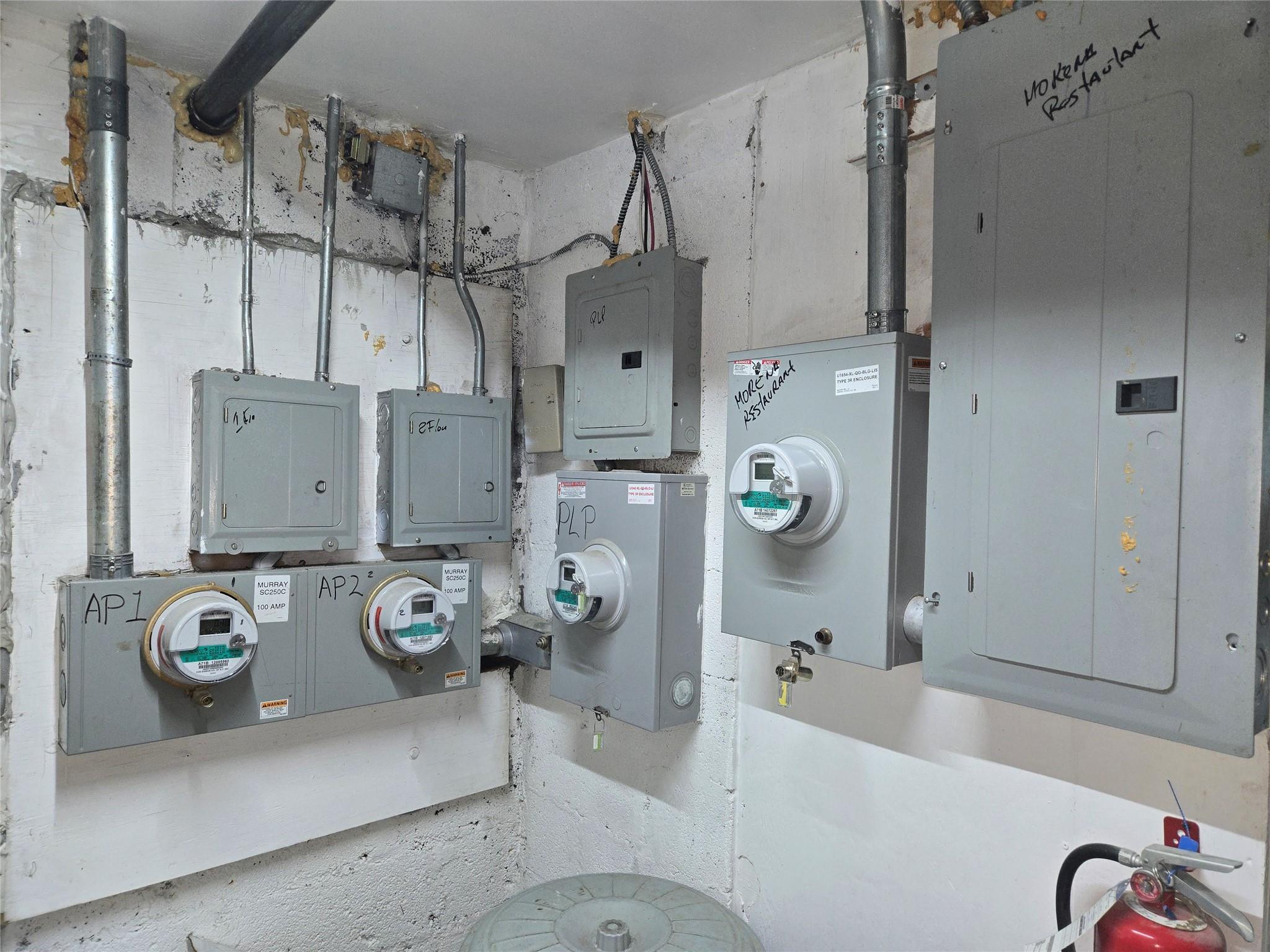 #15 photo, 1967 Washington Avenue, ブロンクス区 Bronx , NY 10457