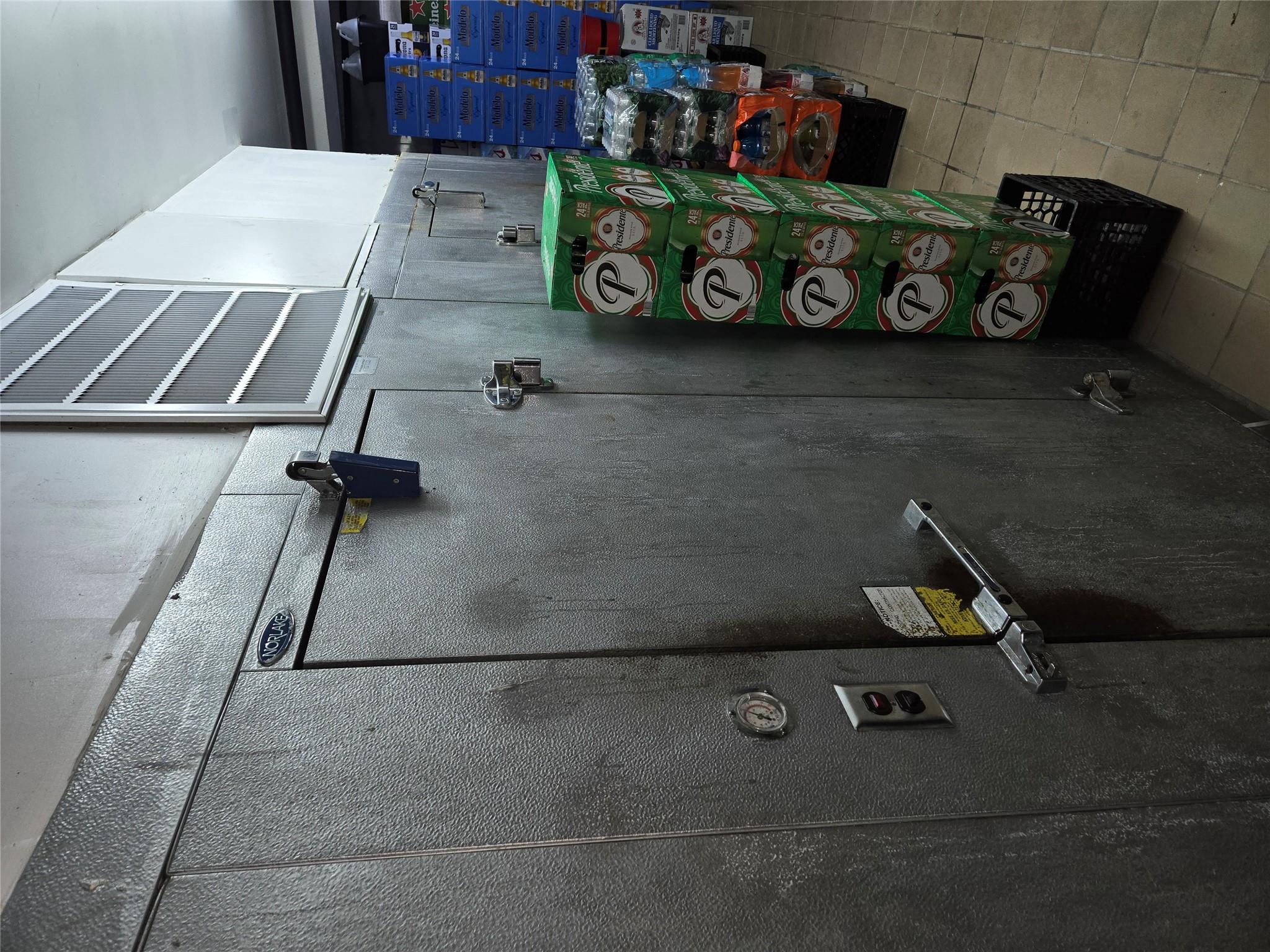 #17 photo, 1967 Washington Avenue, ブロンクス区 Bronx , NY 10457