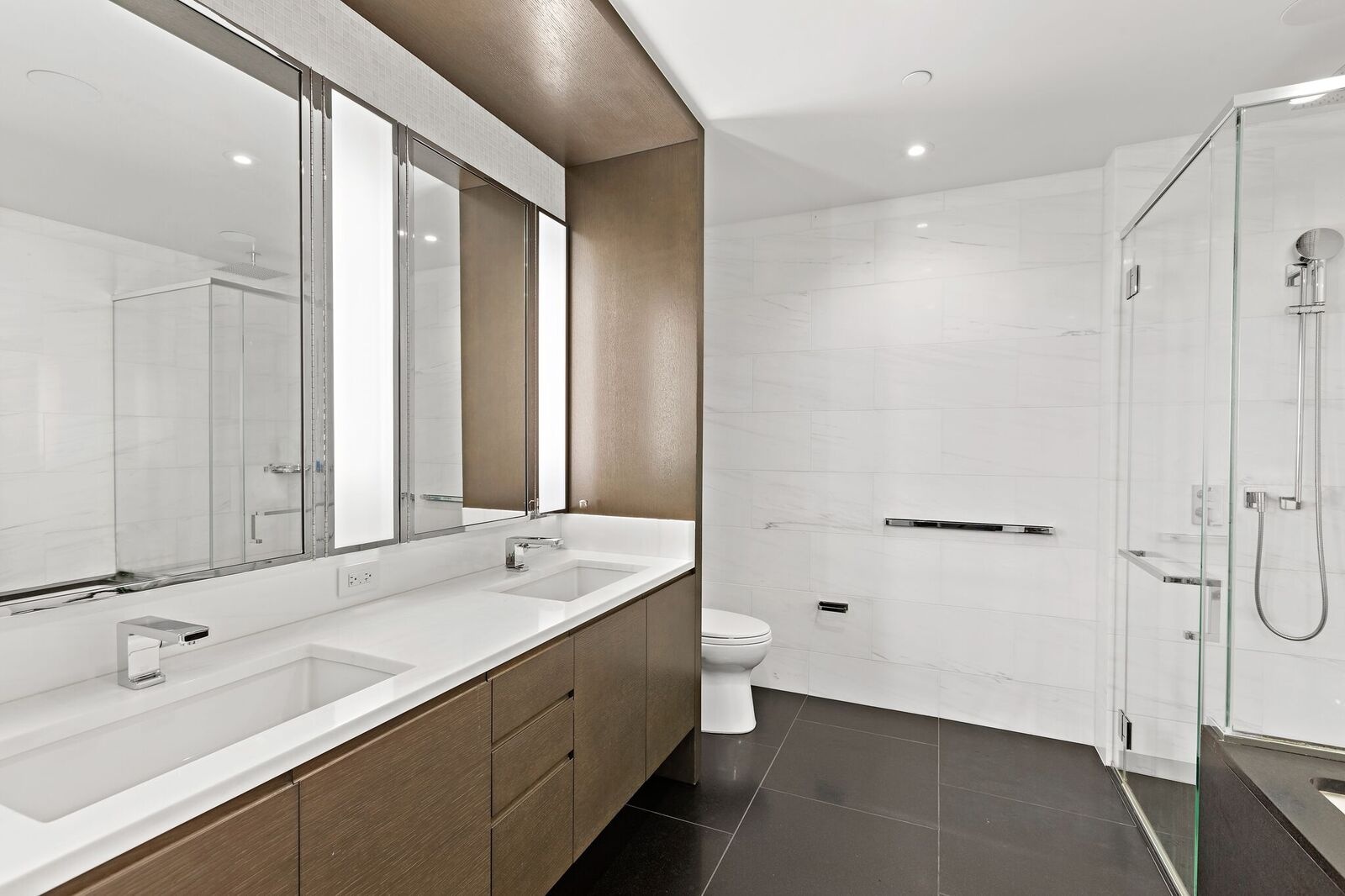 #8 photo, 50 Riverside Boulevard, マンハッタン Lincoln Square , NY 10069