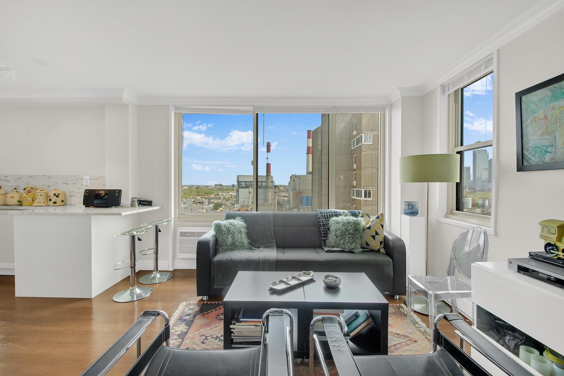 #4 photo, 575 MAIN Street, マンハッタン Roosevelt Island , NY 10044