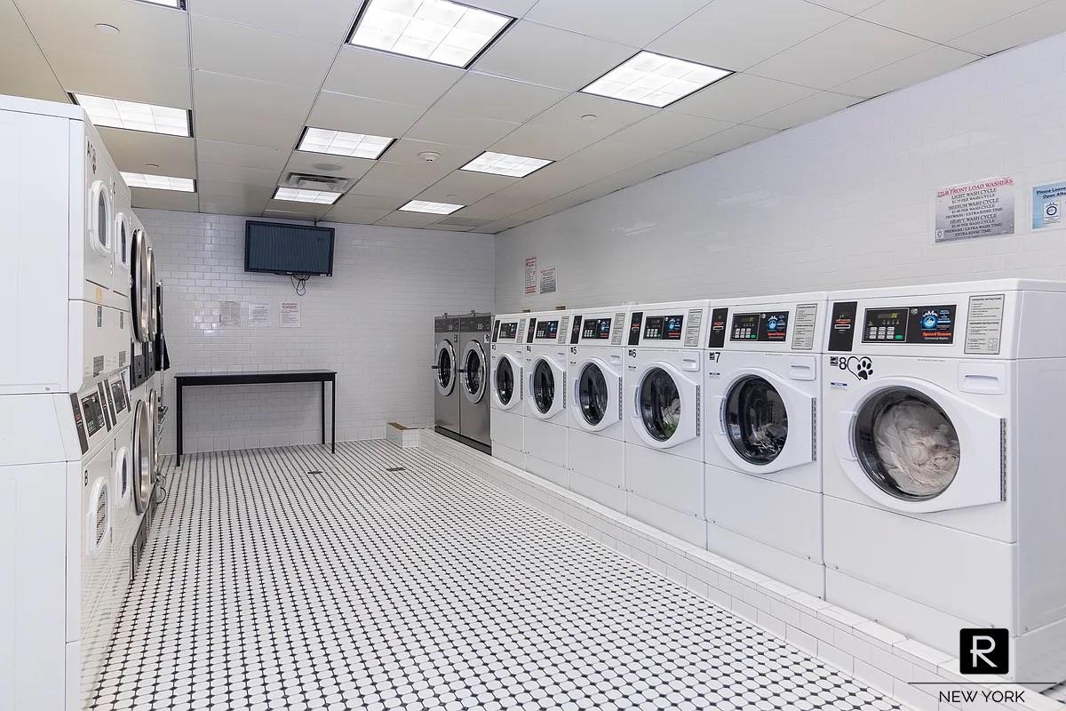 #19 photo, 300 W 135th Street, マンハッタン West Harlem , NY 10030