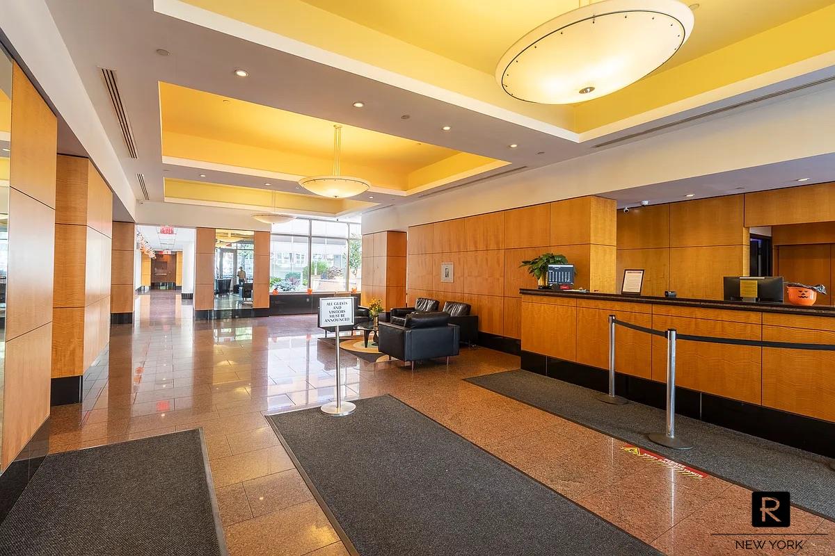 #21 photo, 300 W 135th Street, マンハッタン West Harlem , NY 10030