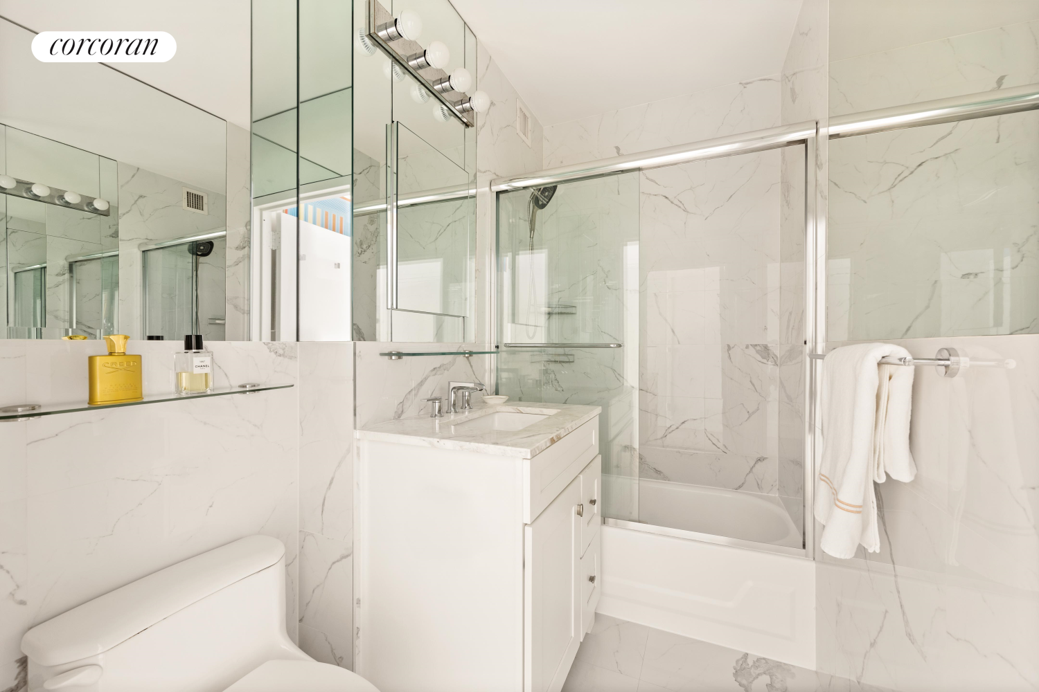 #10 photo, 210 CENTRAL Park S, マンハッタン Central Park South , NY 10019