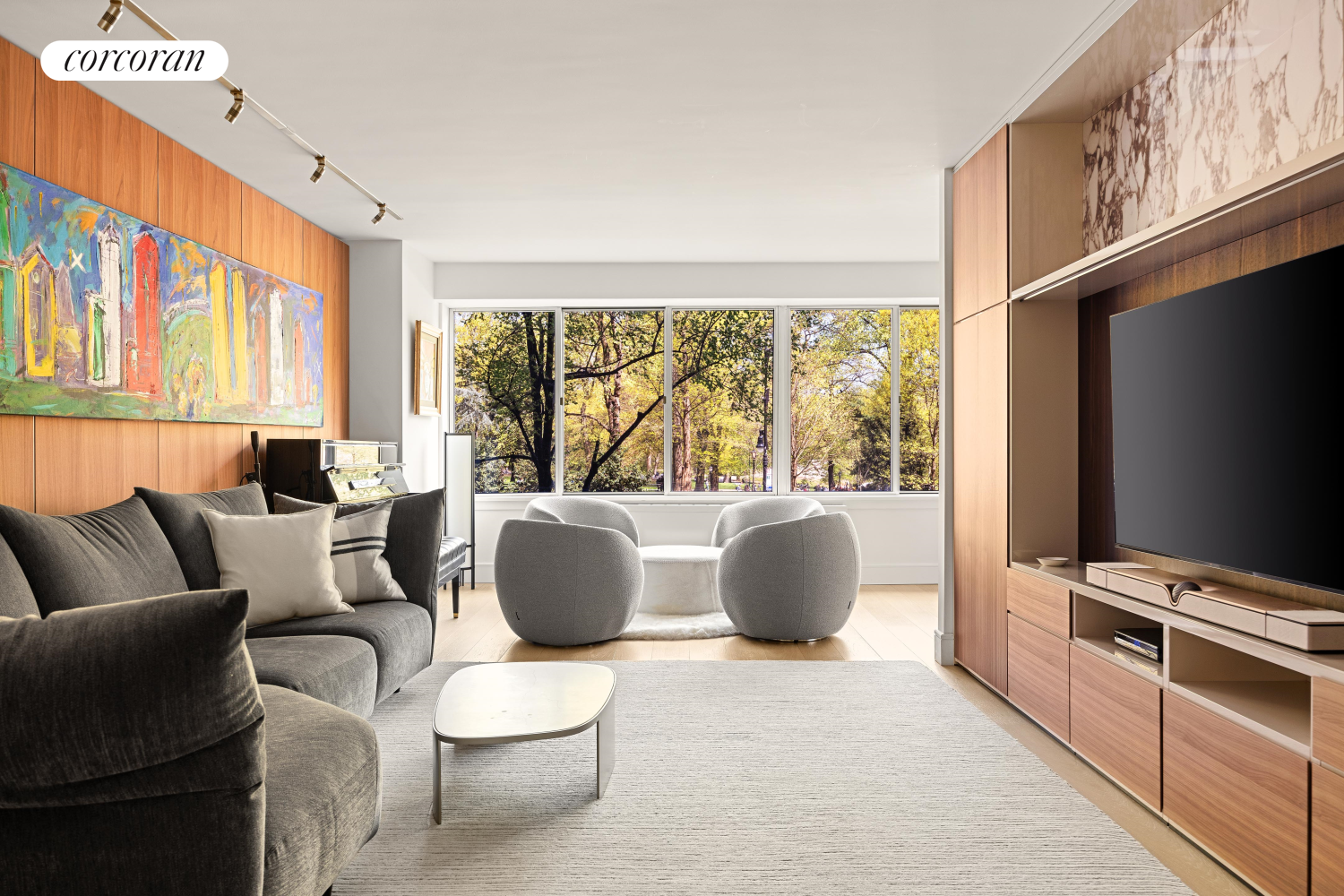 #3 photo, 210 CENTRAL Park S, マンハッタン Central Park South , NY 10019