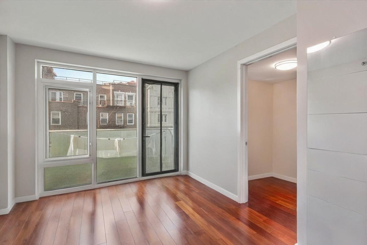 #3 photo, 142-38 37th Avenue, クイーンズ区 Flushing , NY 11354