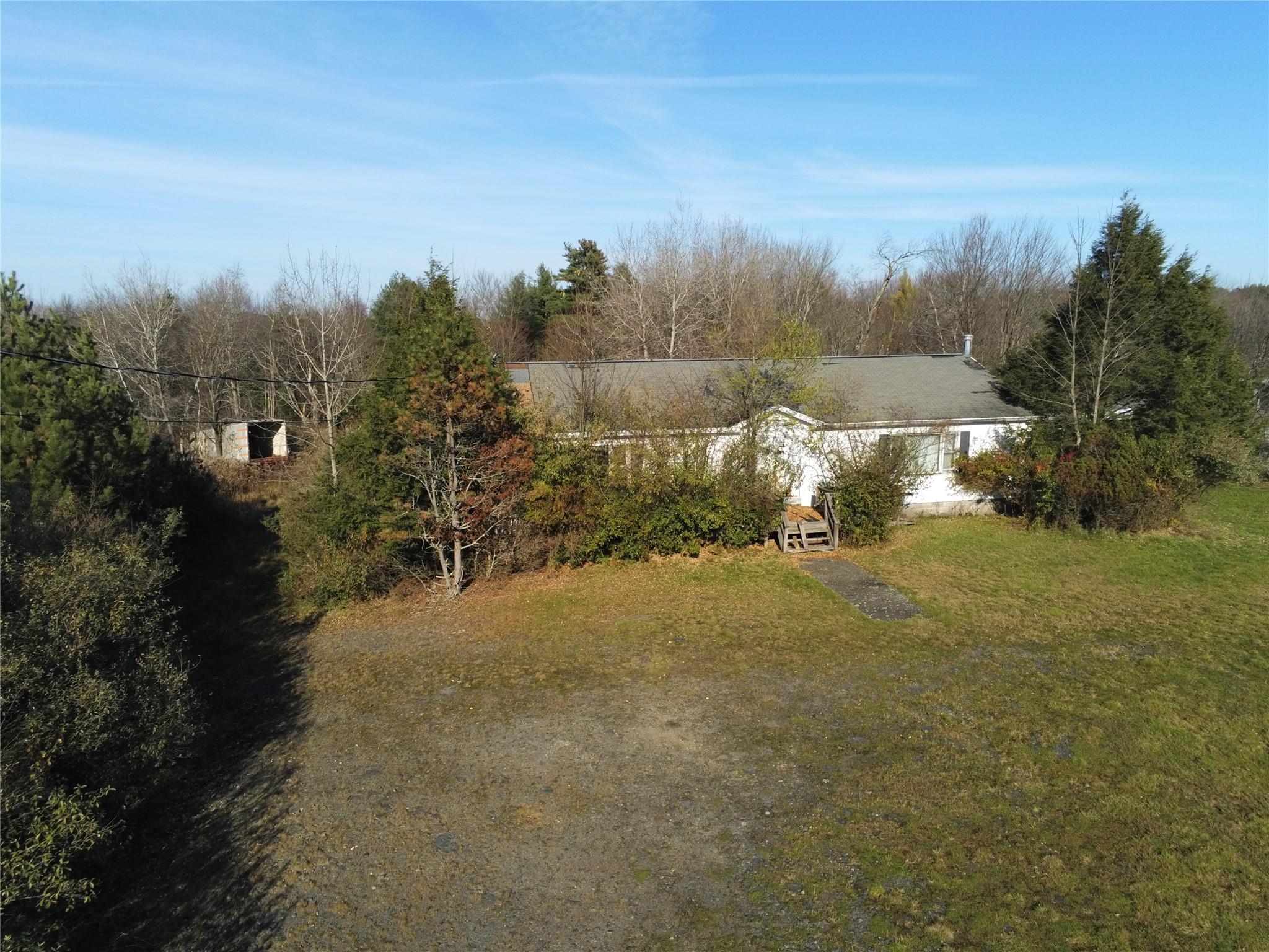 #2 photo, 128 E Broadway, Monticello , NY 12701