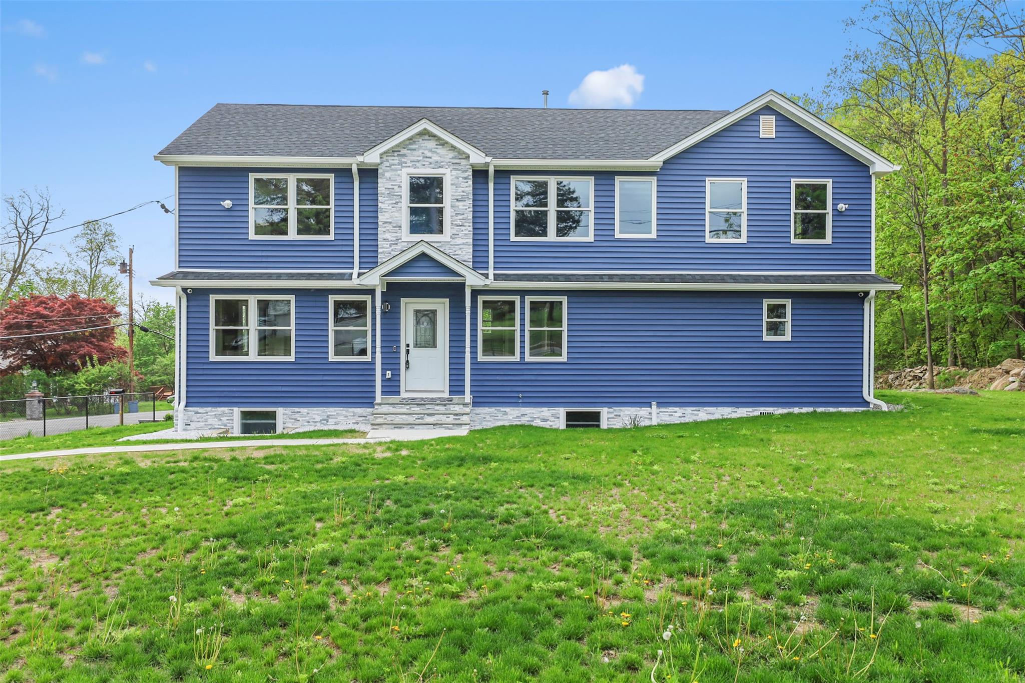 #1 photo, 2 Rocky Lane, New Windsor , NY 12553