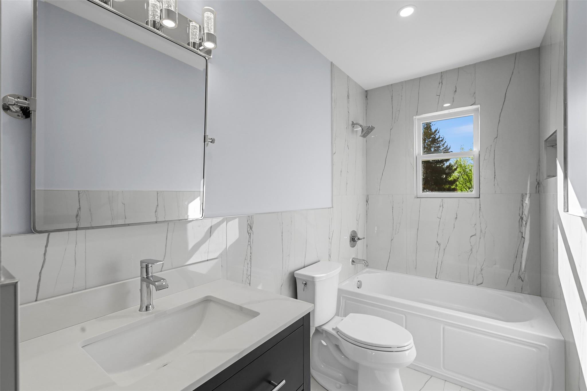 #19 photo, 2 Rocky Lane, New Windsor , NY 12553