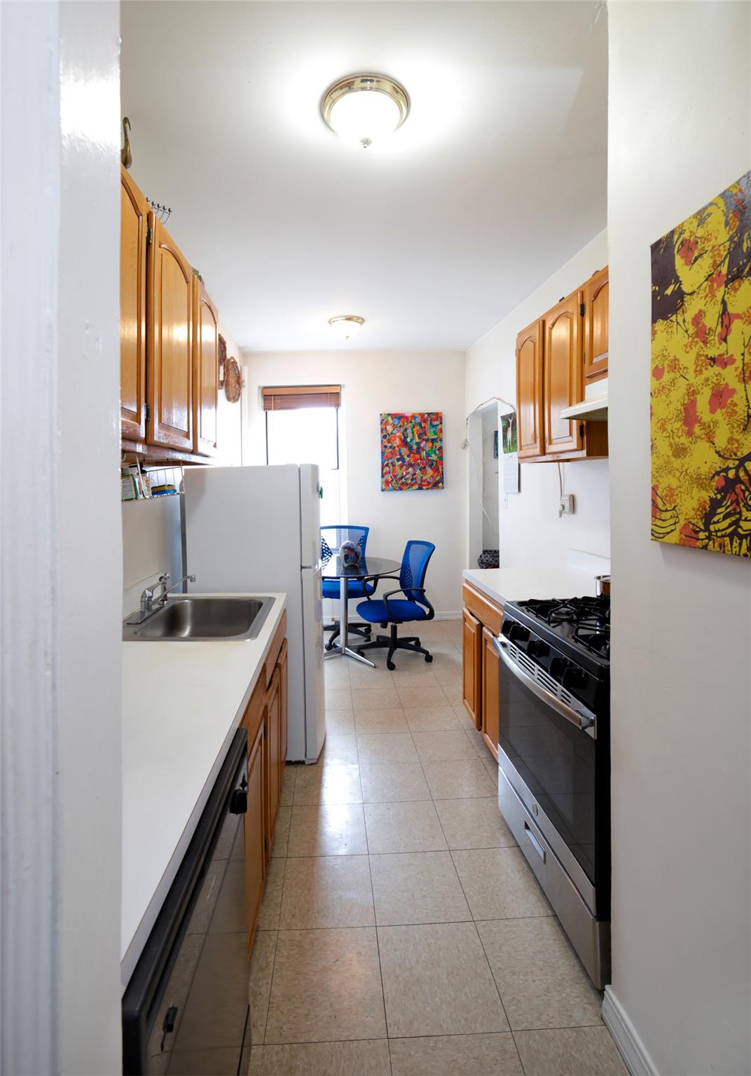 #3 photo, 472 Gramatan Avenue, Mount Vernon , NY 10552