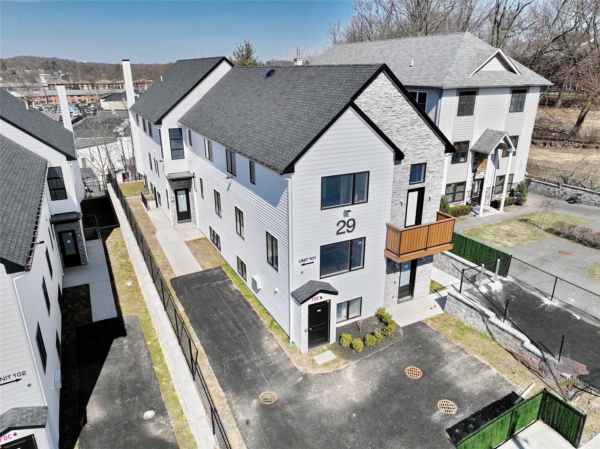 #1 photo, 29 Ewing Avenue, 紐約州 Spring Valley , NY 10977