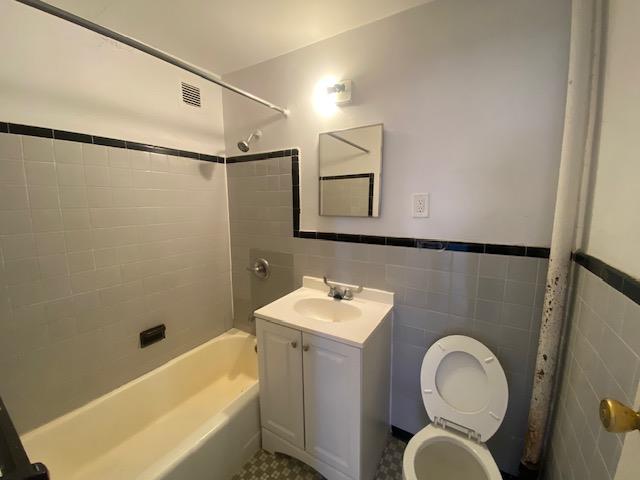 #2 photo, 8615 Dongan Avenue, クイーンズ区 Elmhurst , NY 11373