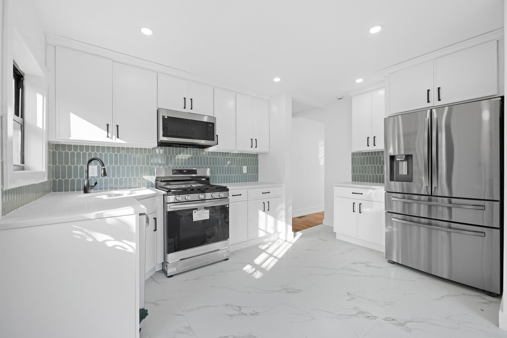 #1 photo, 22109 131st Avenue, 皇后區 Laurelton , NY 11413