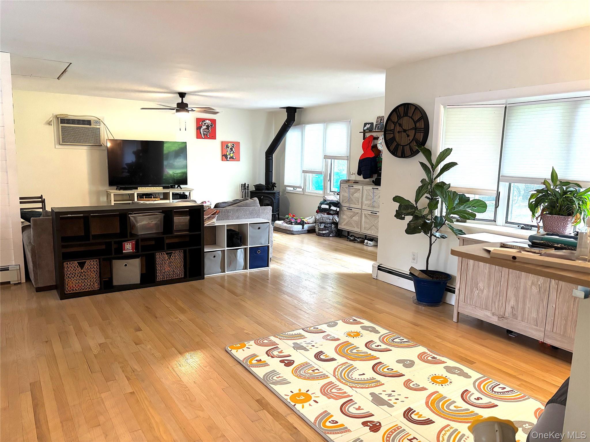 #15 photo, 53 Corbin Avenue, Shirley , NY 11967