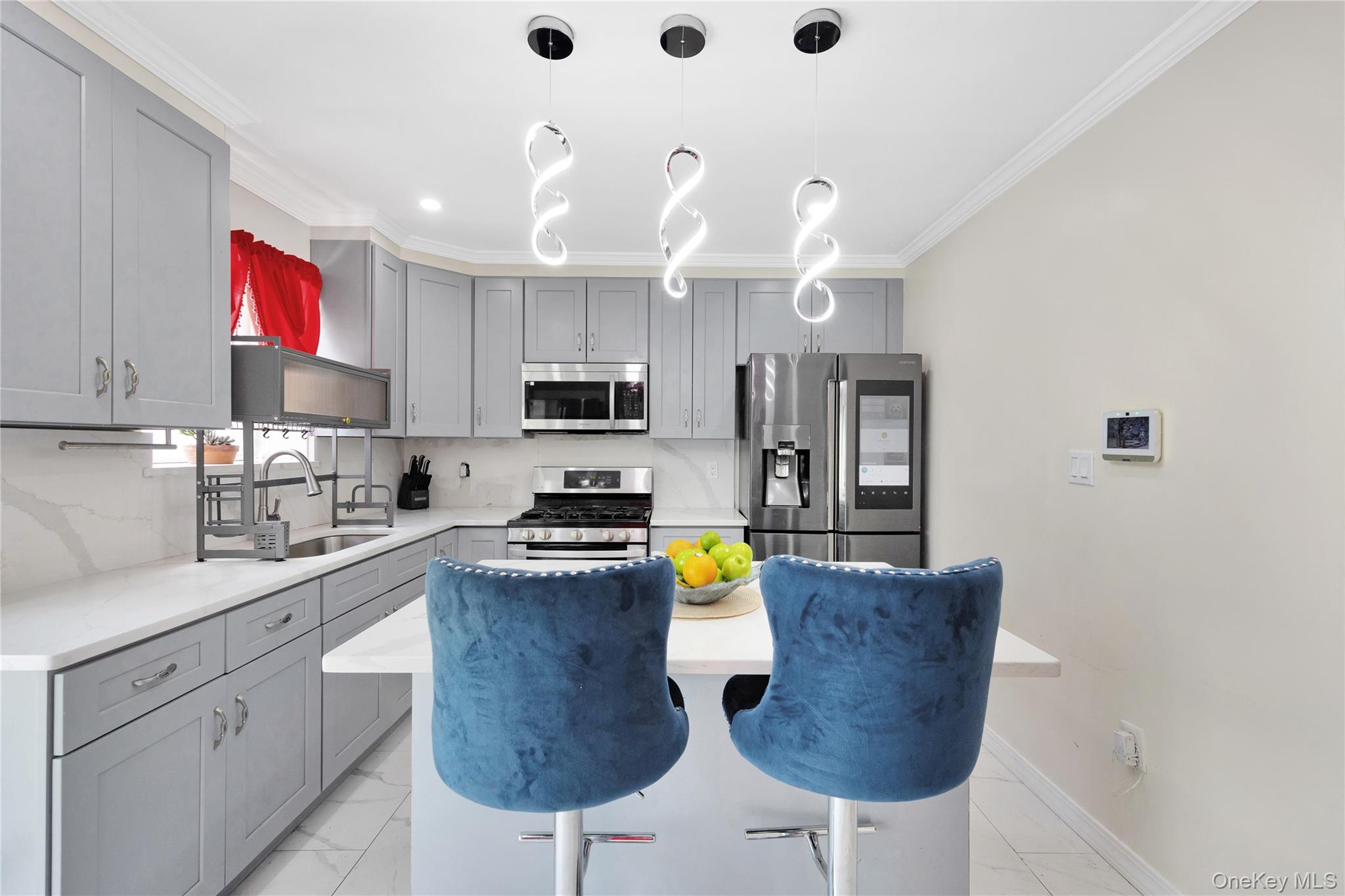 #17 photo, 3152 Randall Avenue, Bronx , NY 10465