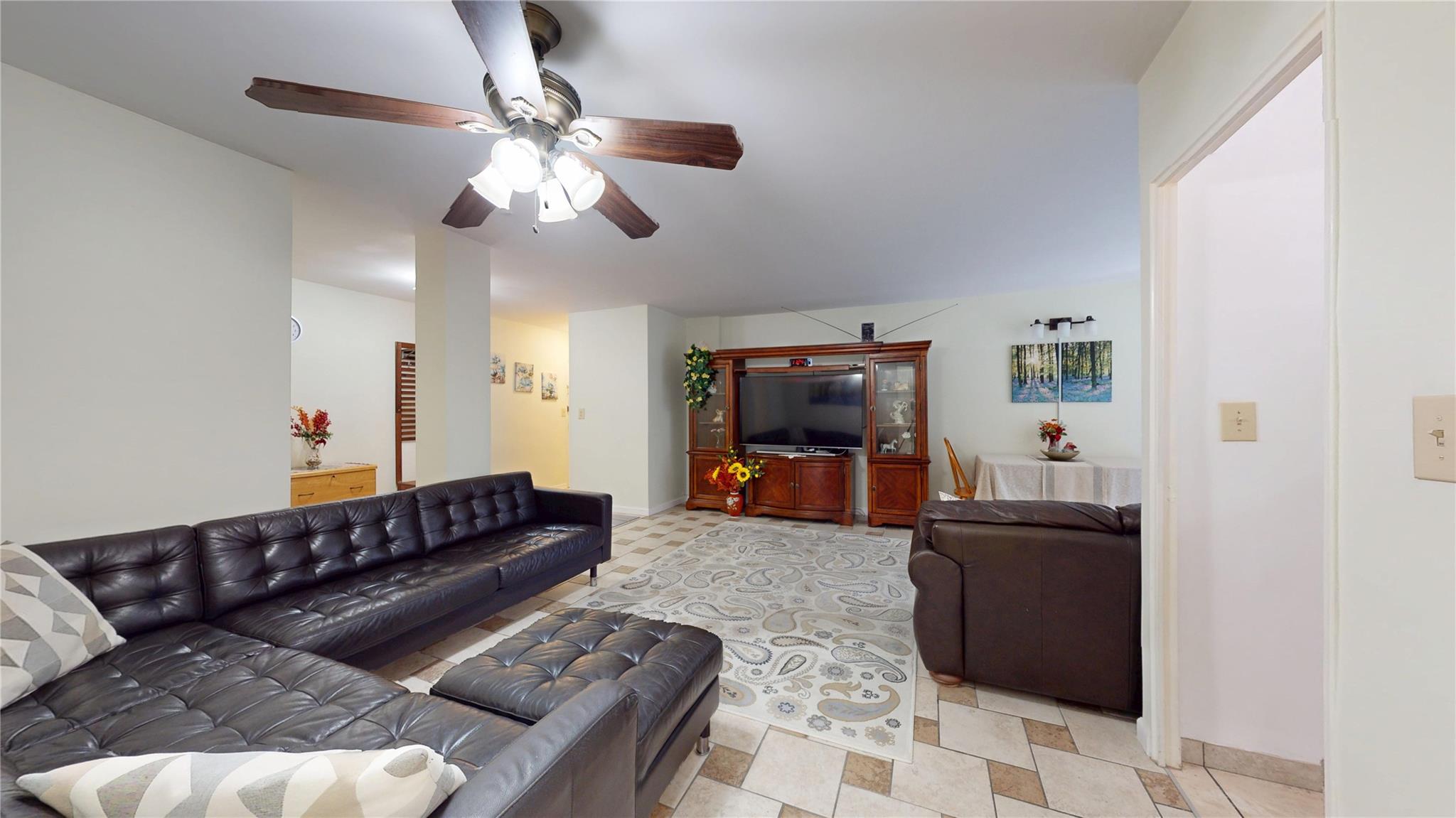 #5 photo, 97-40 62nd Drive, Rego Park , NY 11374