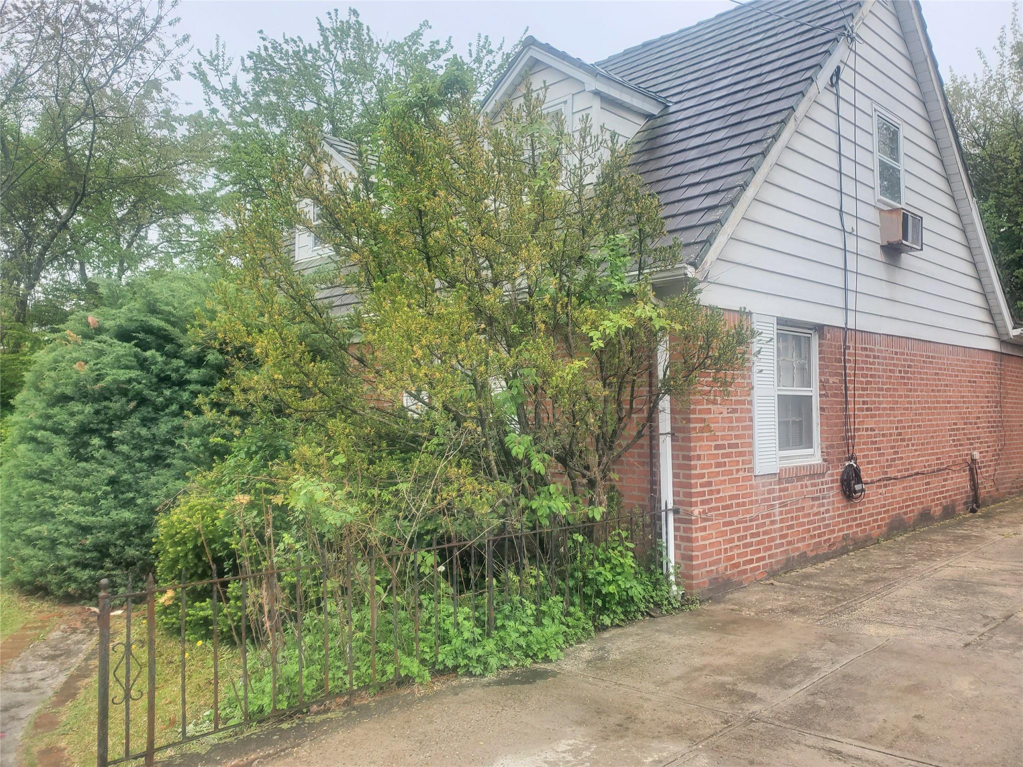 #3 photo, 112-30 68 Avenue, Forest Hills , NY 11375