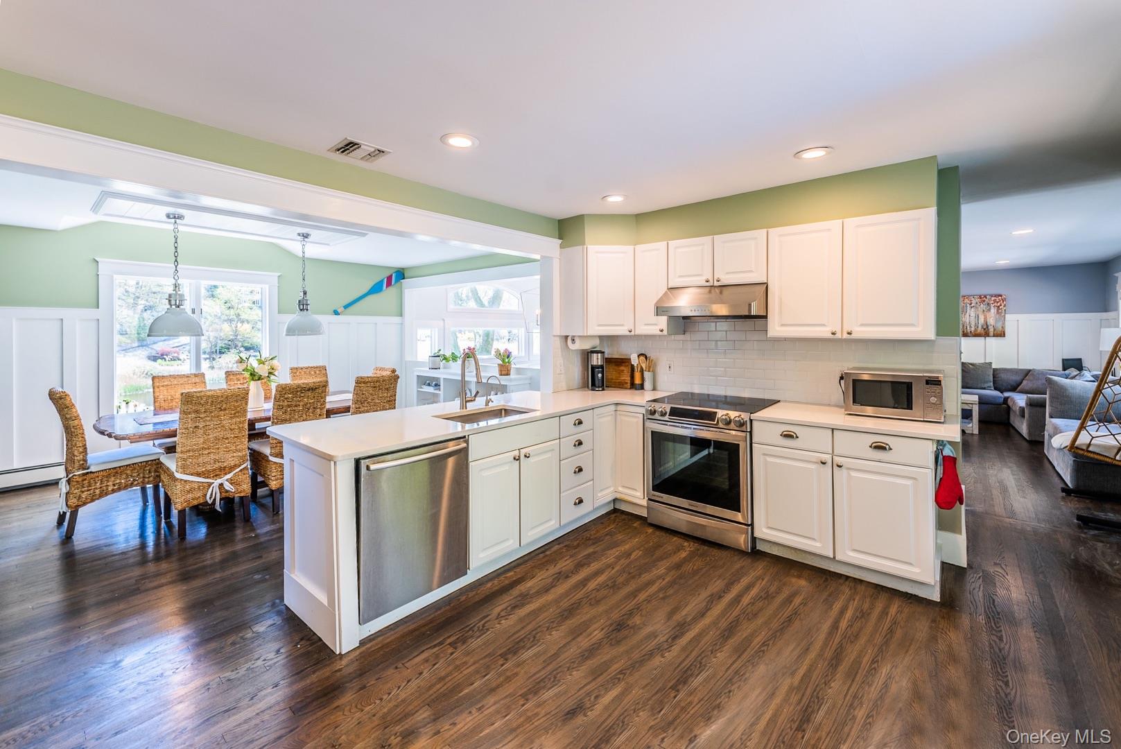 #11 photo, 60 Bayview Drive, サフォーク郡 Huntington , NY 11743